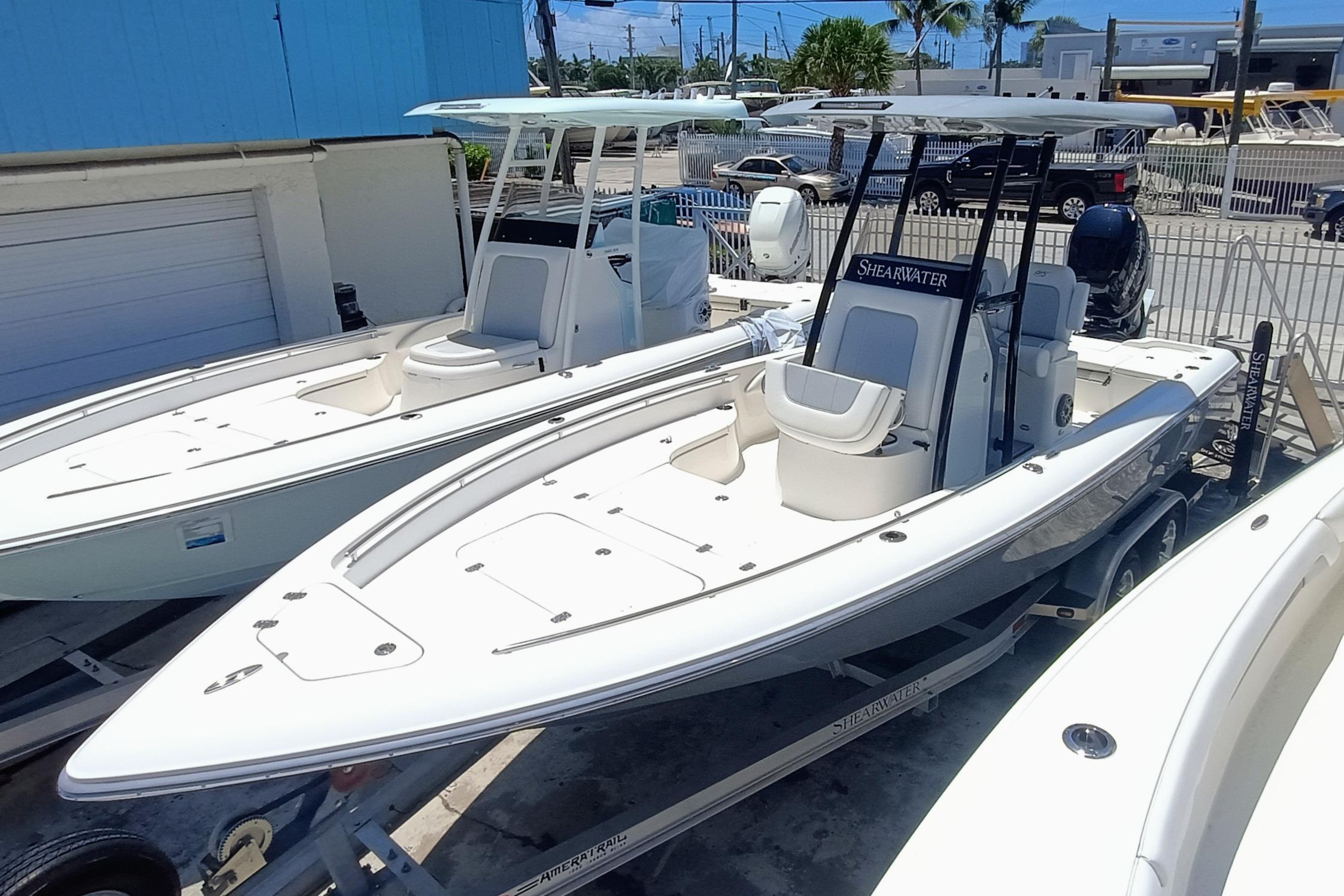 2023-shearwater-250-carolina-ss-power-9780219-20250527100212524-1_XLARGE