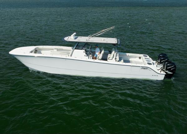 2022 Invincible 46 Catamaran