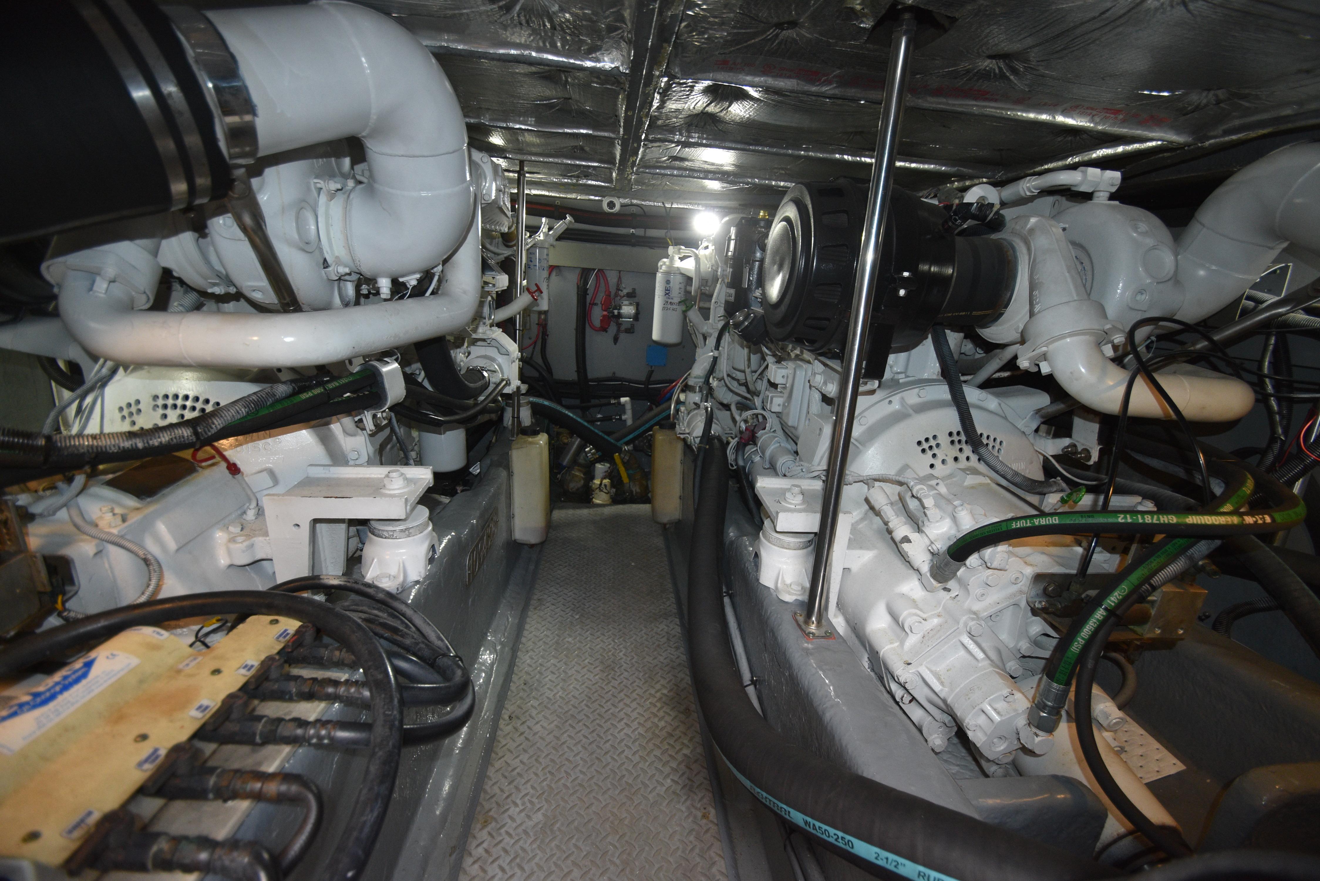 2000-sea-ray-480-sedan-bridge-power-9850225-983774570-0-240620250708-66