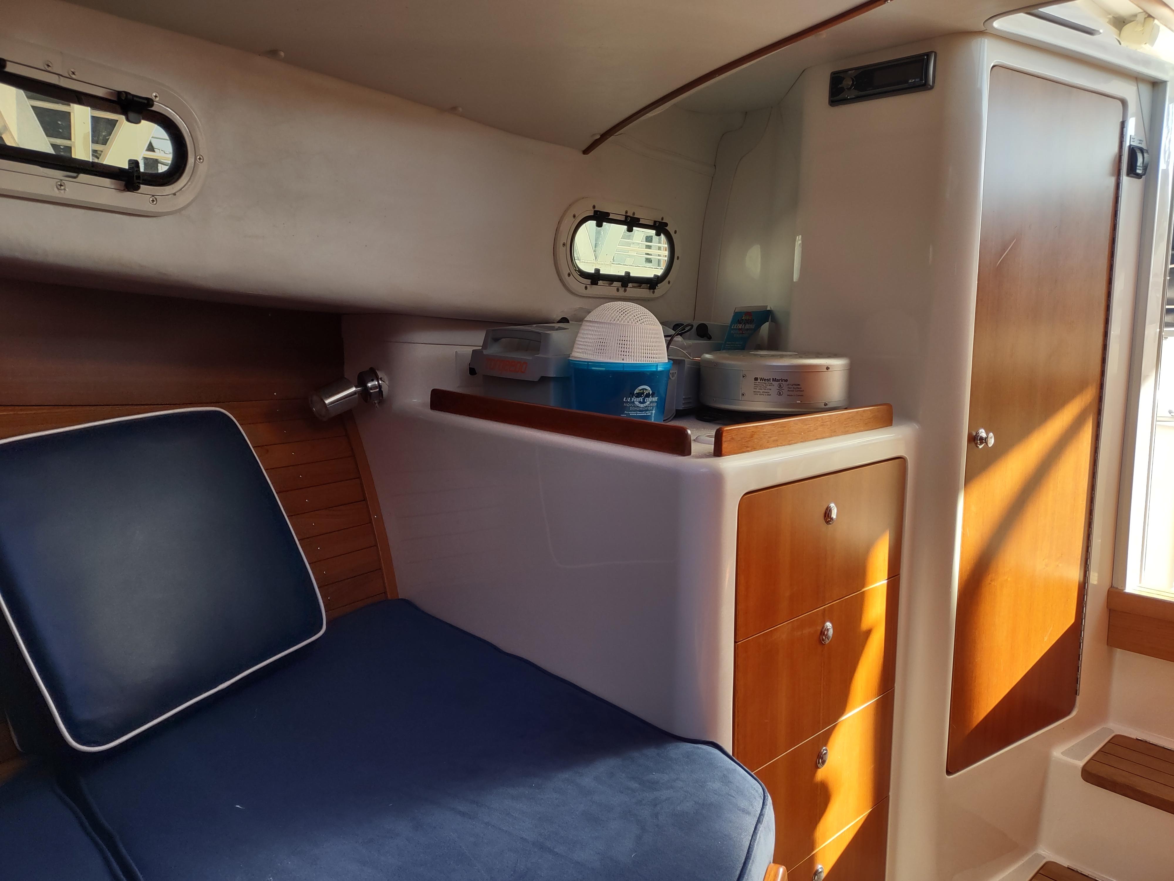 North Star Yacht for Sale 33 Pearson Yachts Anacortes, WA Denison