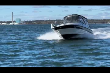 Crownline 286 SC video