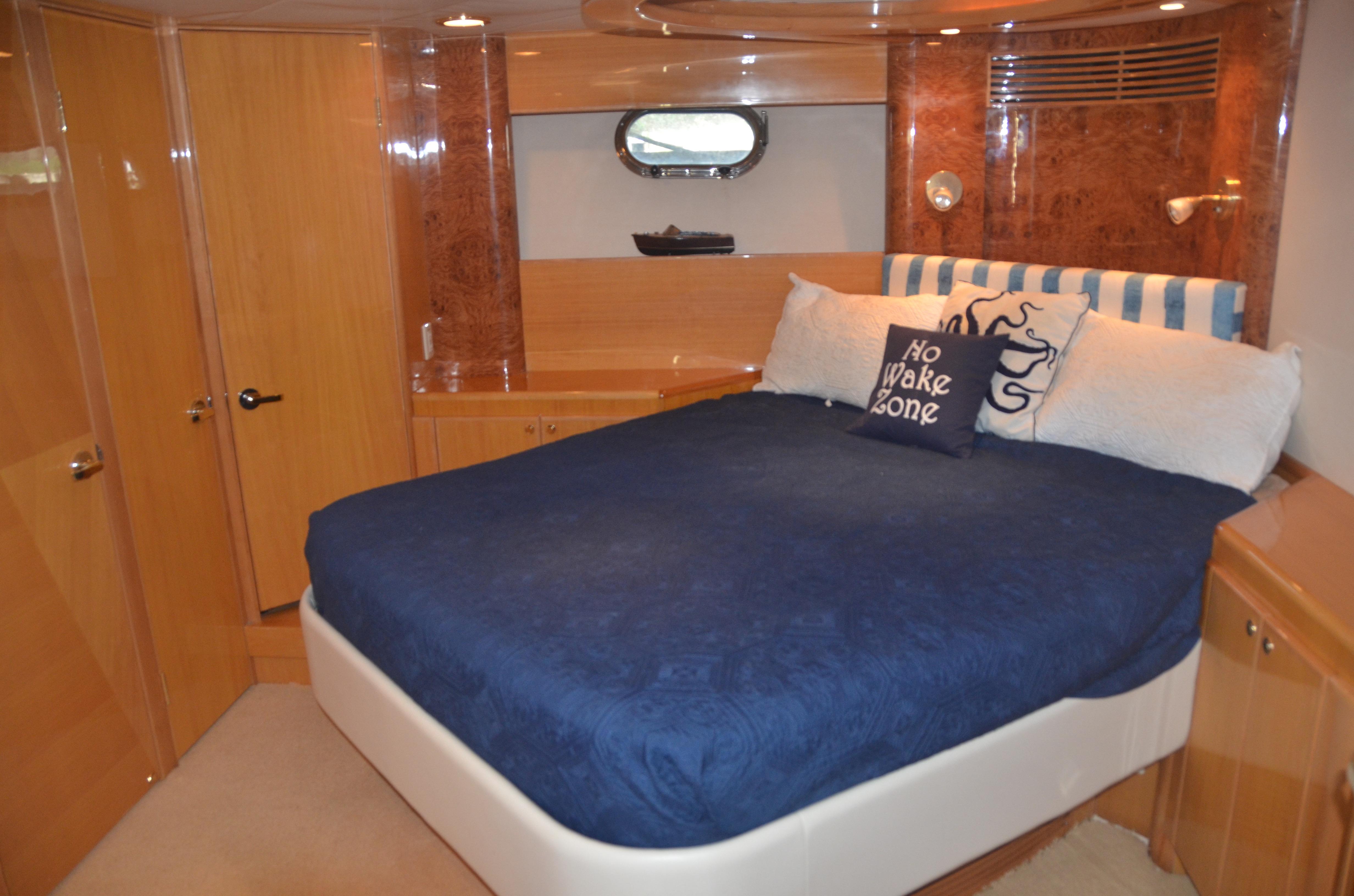 McKinna 58 Docktales-Master Stateroom