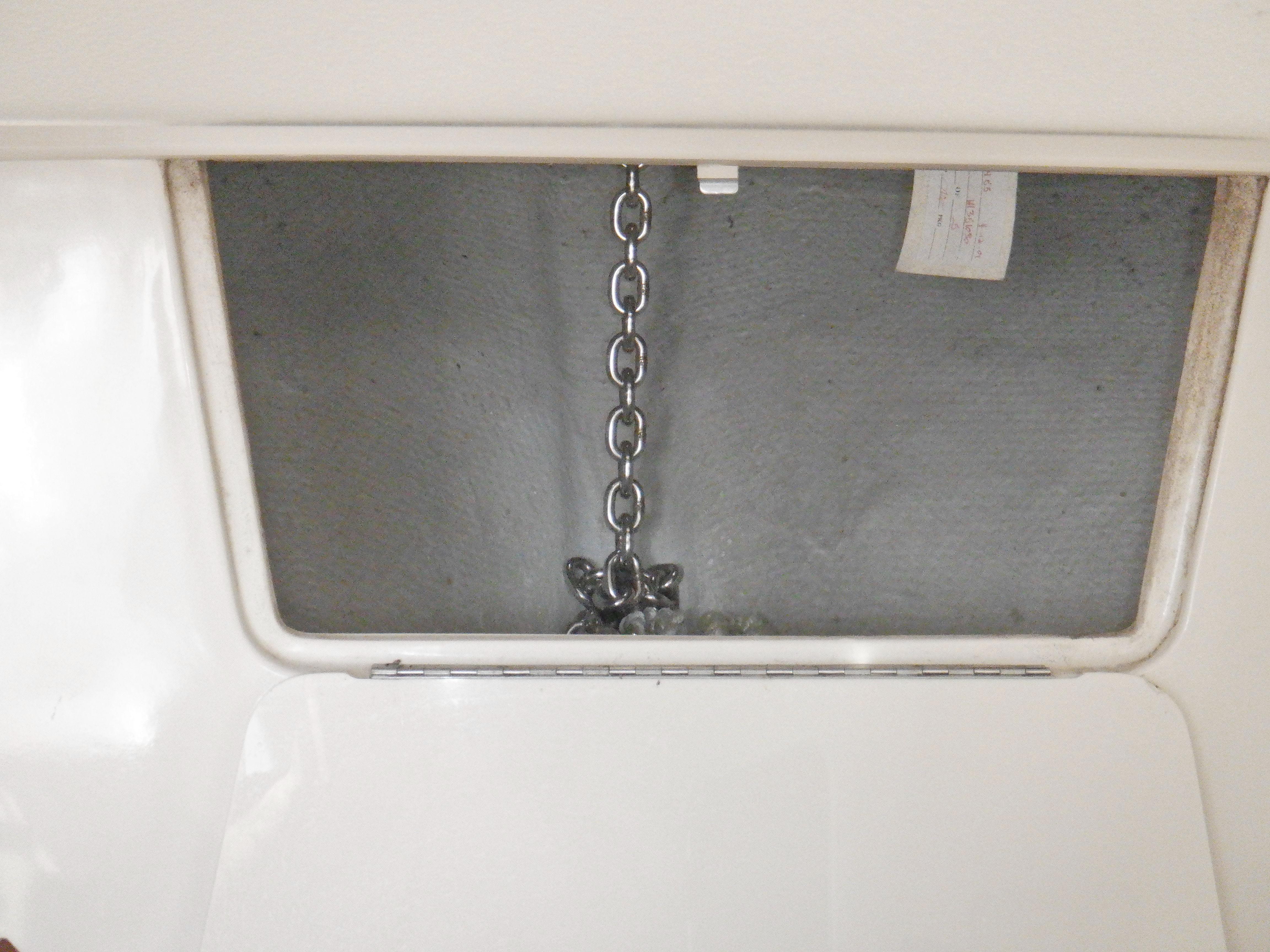2001-grady-white-express-330-power-9680232-20250312070907624-1_XLARGE