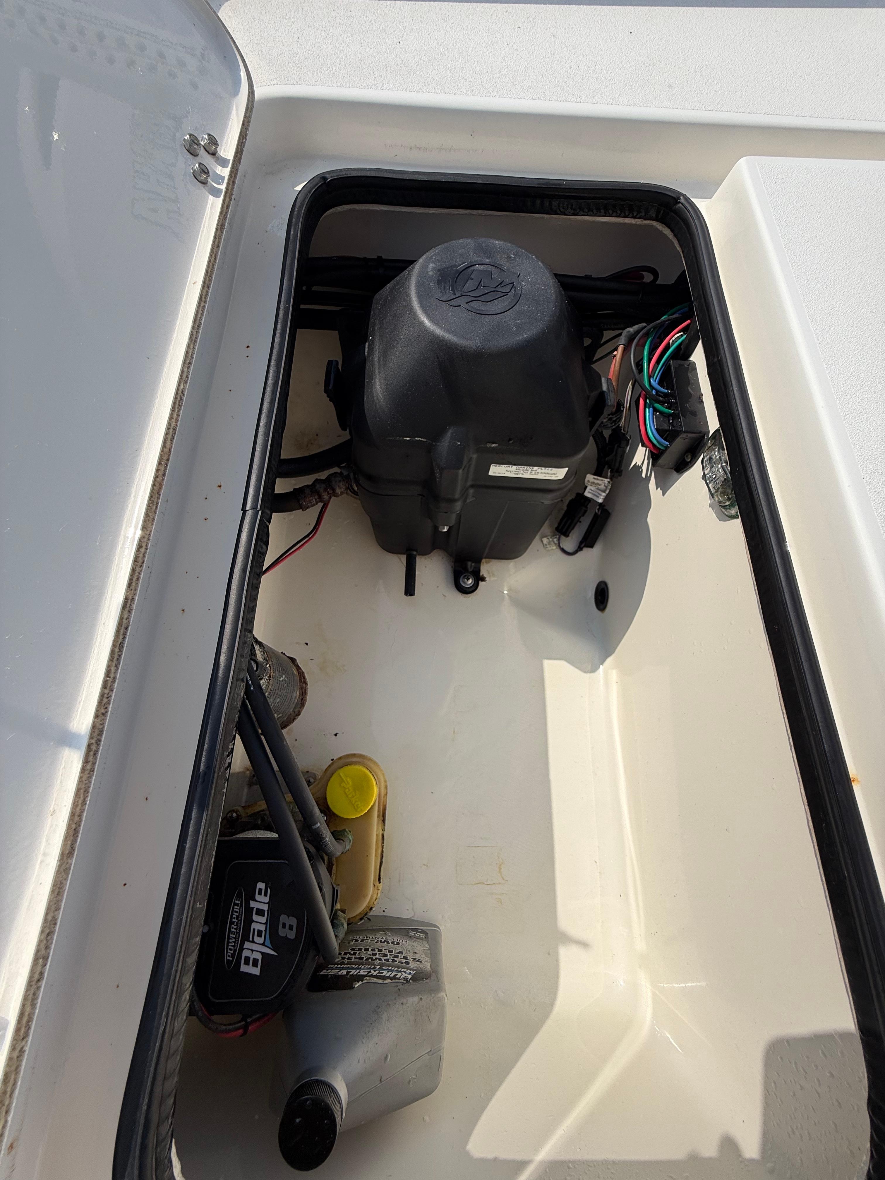 2017-shearwater-25ltz-power-9890235-20250730163548208-1
