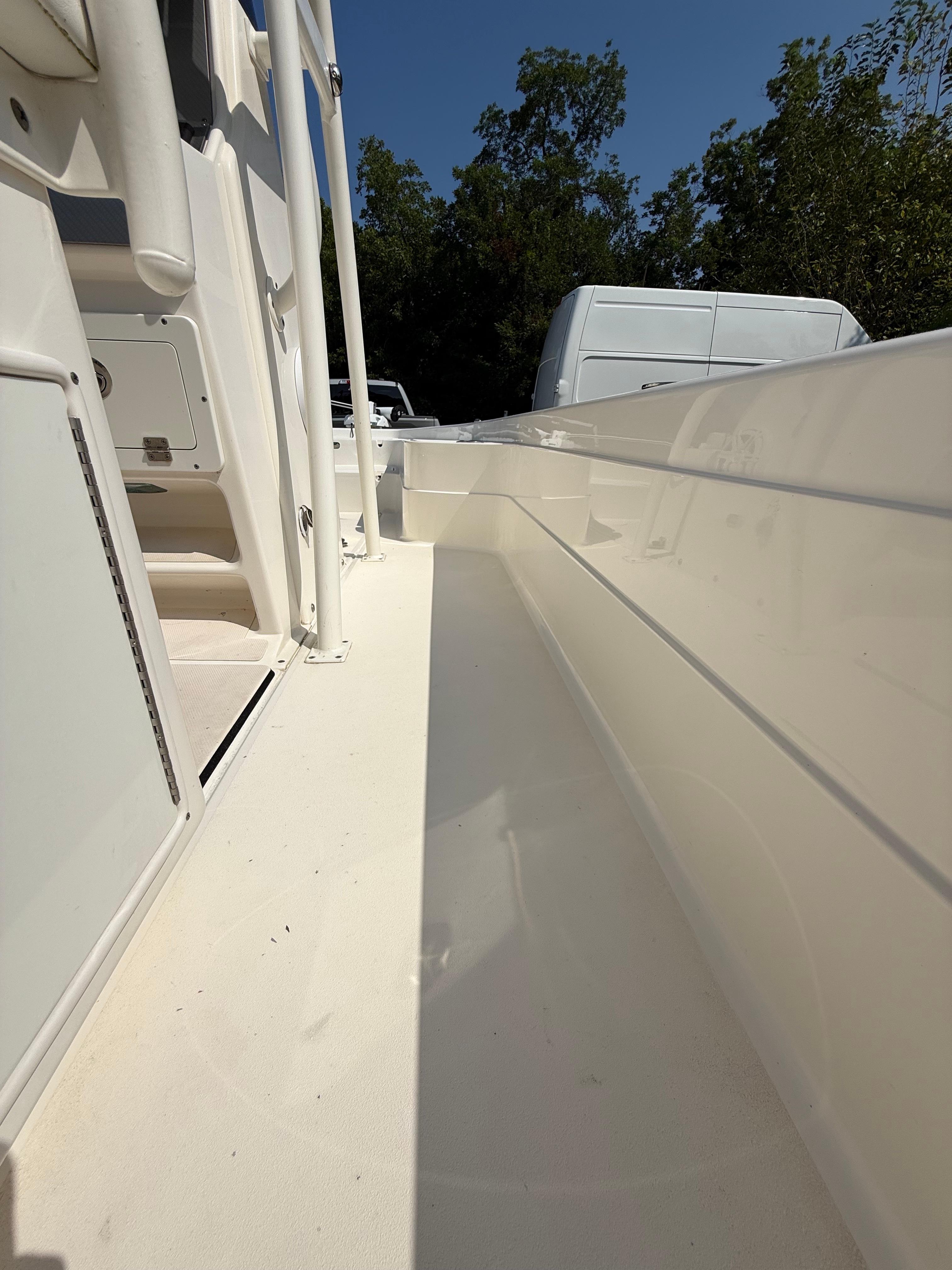 2017-shearwater-25ltz-power-9890235-20250730163645320-1