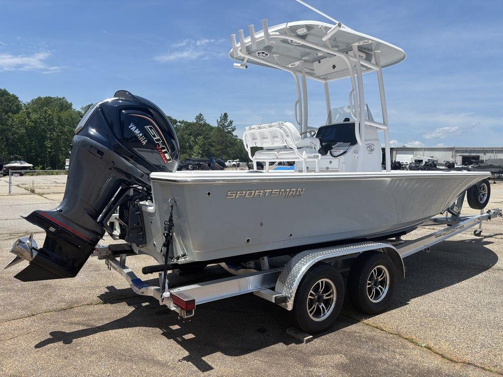 2024 Sportsman Masters 227 Bay boat on trailer, featuring Yamaha outboard motor.