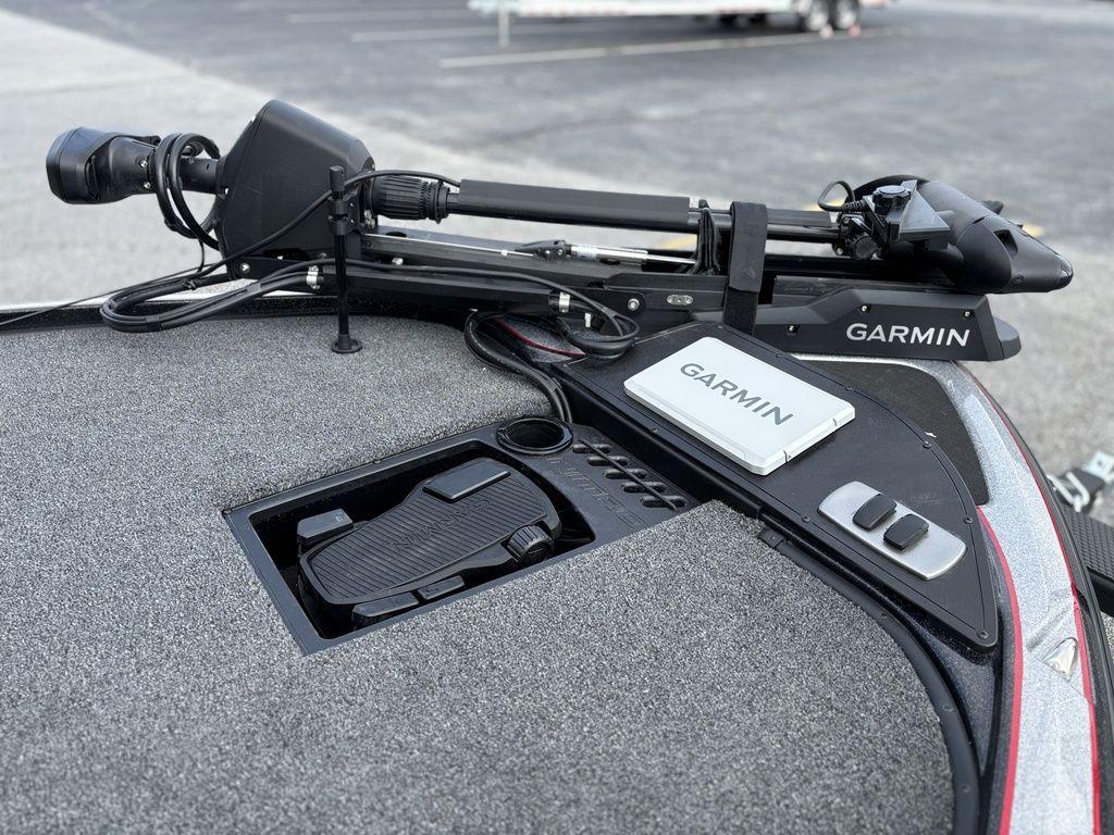 2025 Nitro Z19 Pro boat with Garmin trolling motor and foot pedal controls.