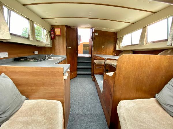 1976 Birchwood 33