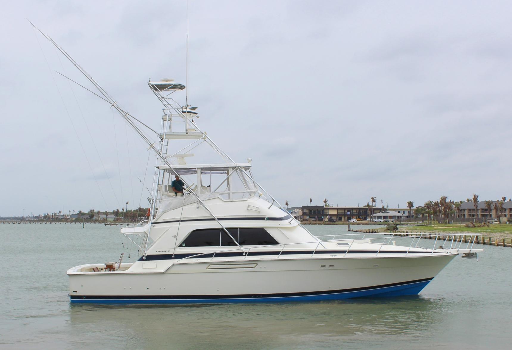 Carver Boats for Sale / Florida Yachts International