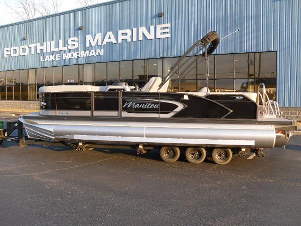 2021 Manitou boat for sale, model of the boat is SL 23 Encore SHP 373 & Image # 1 of 26