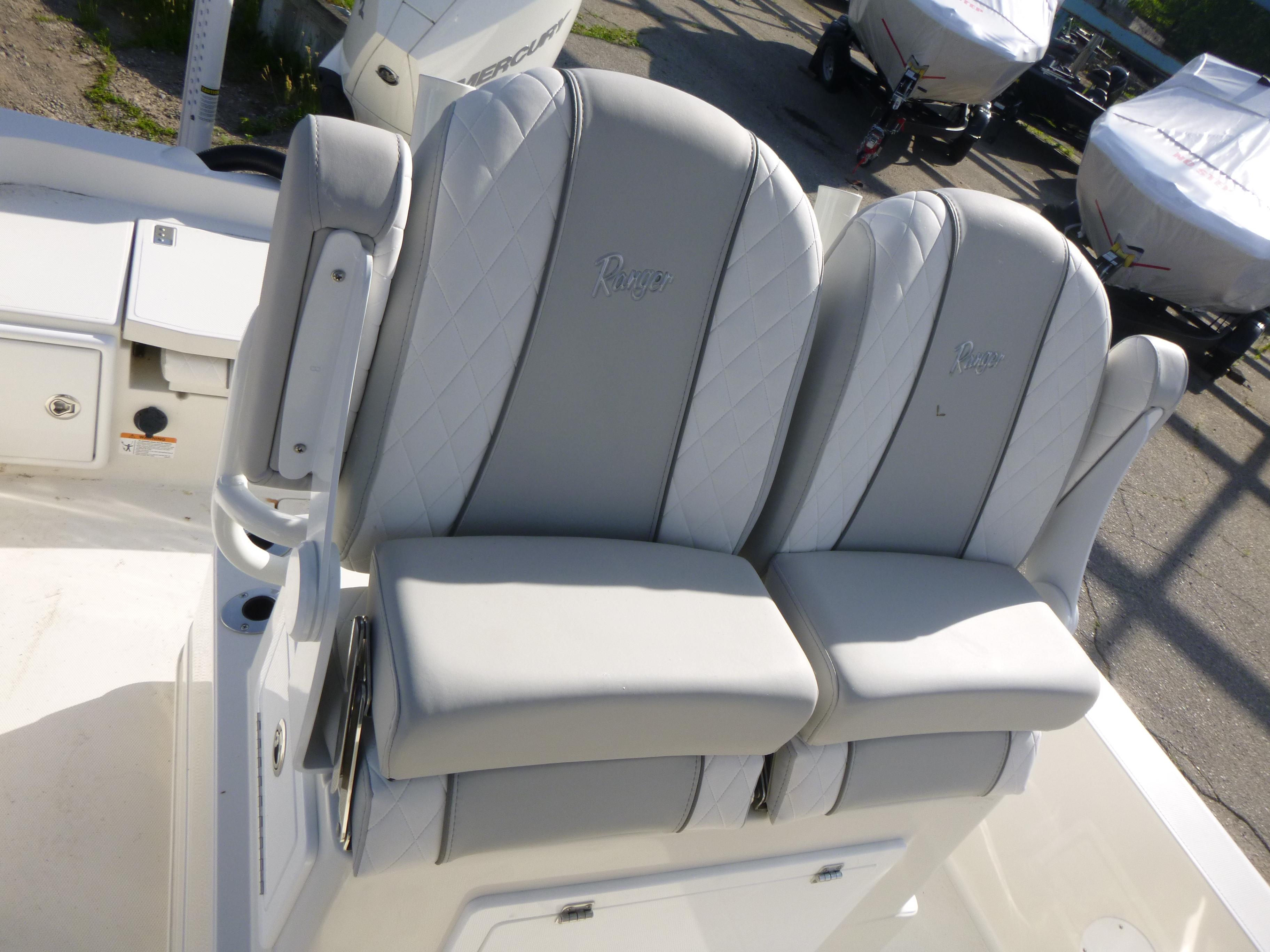 2024 Ranger 2360 Bay Ranger boat seats, featuring elegant gray upholstery.