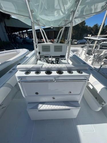 35' Contender, Listing Number 100893565, - Photo No. 20