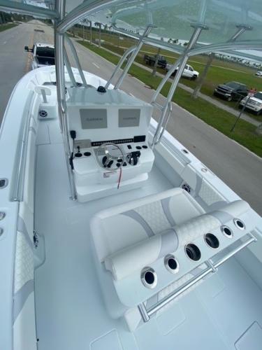 35' Contender, Listing Number 100893565, - Photo No. 8
