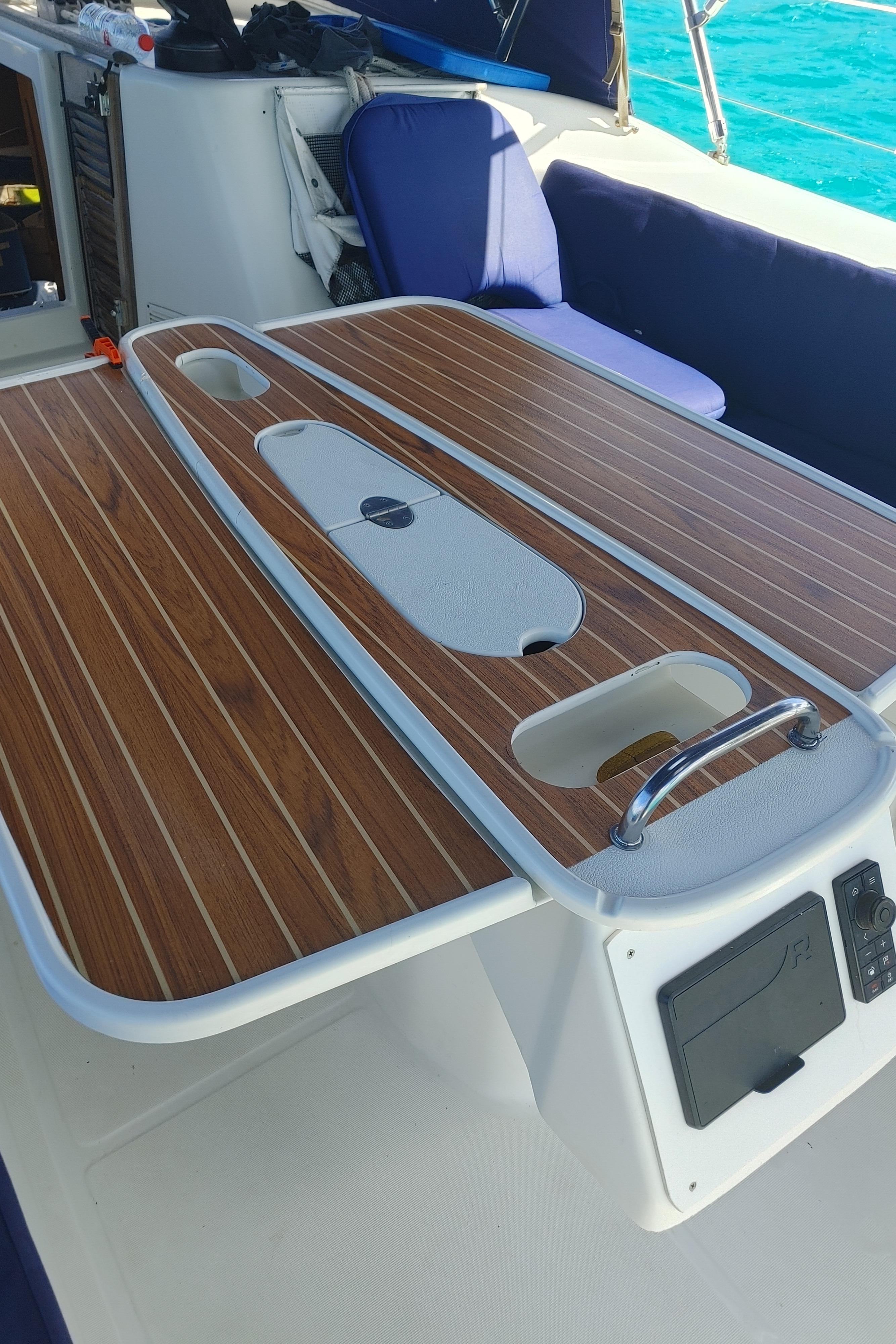 Yacht Photos Pics
