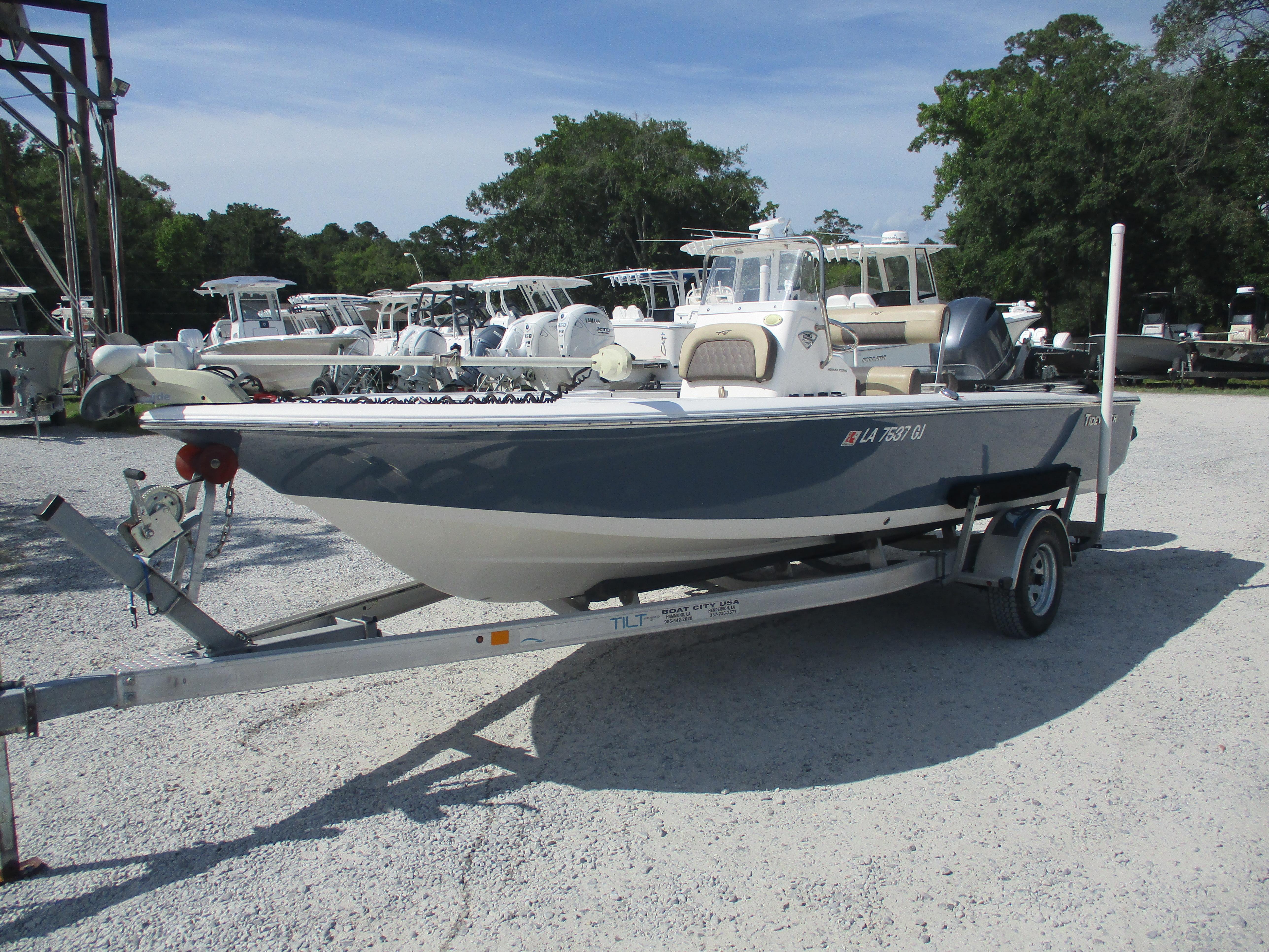 2018 Tidewater 1910 Bay