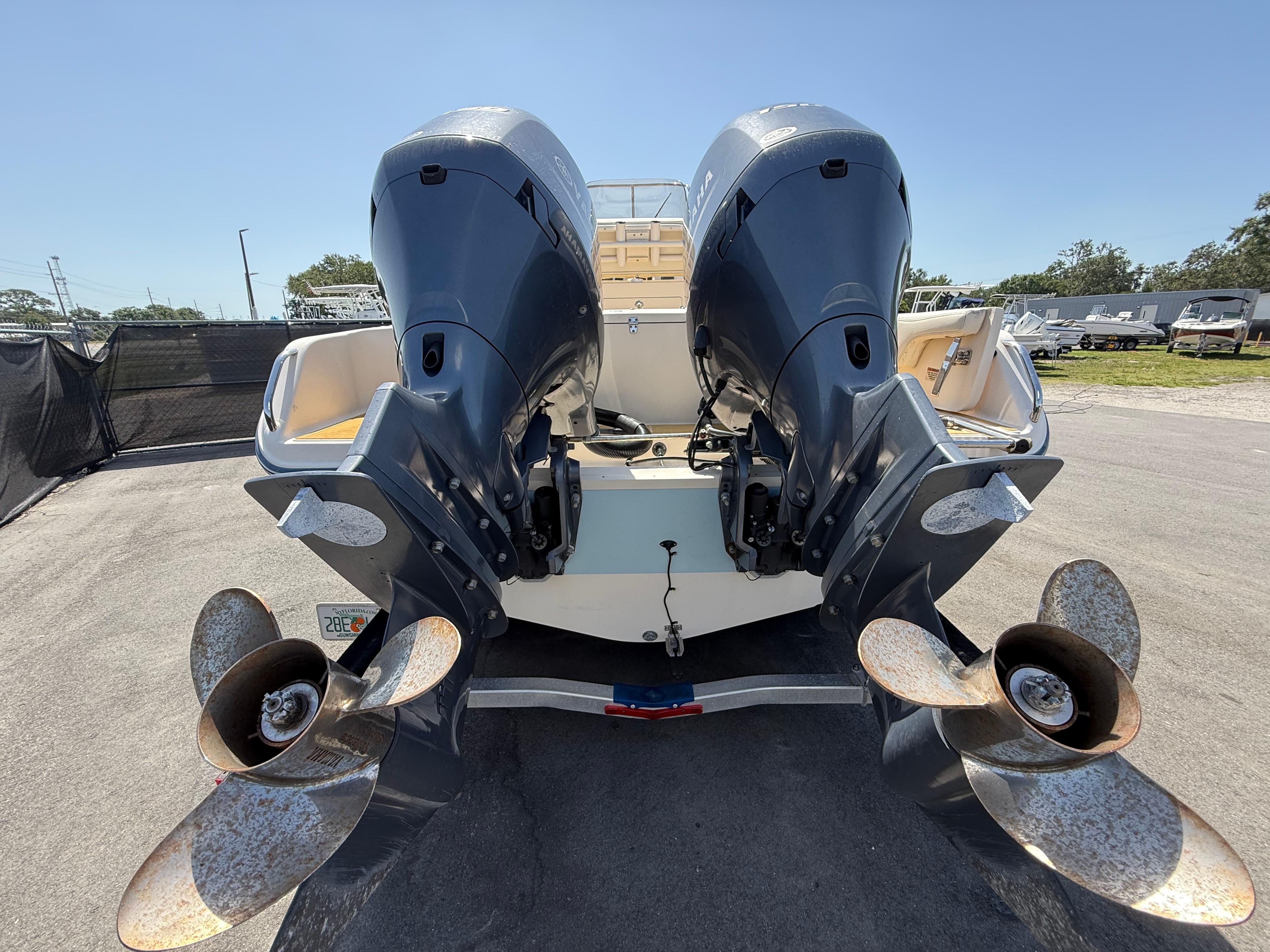 2020-grady-white-fisherman-257-power-9770253-20250515081905151-1_XLARGE