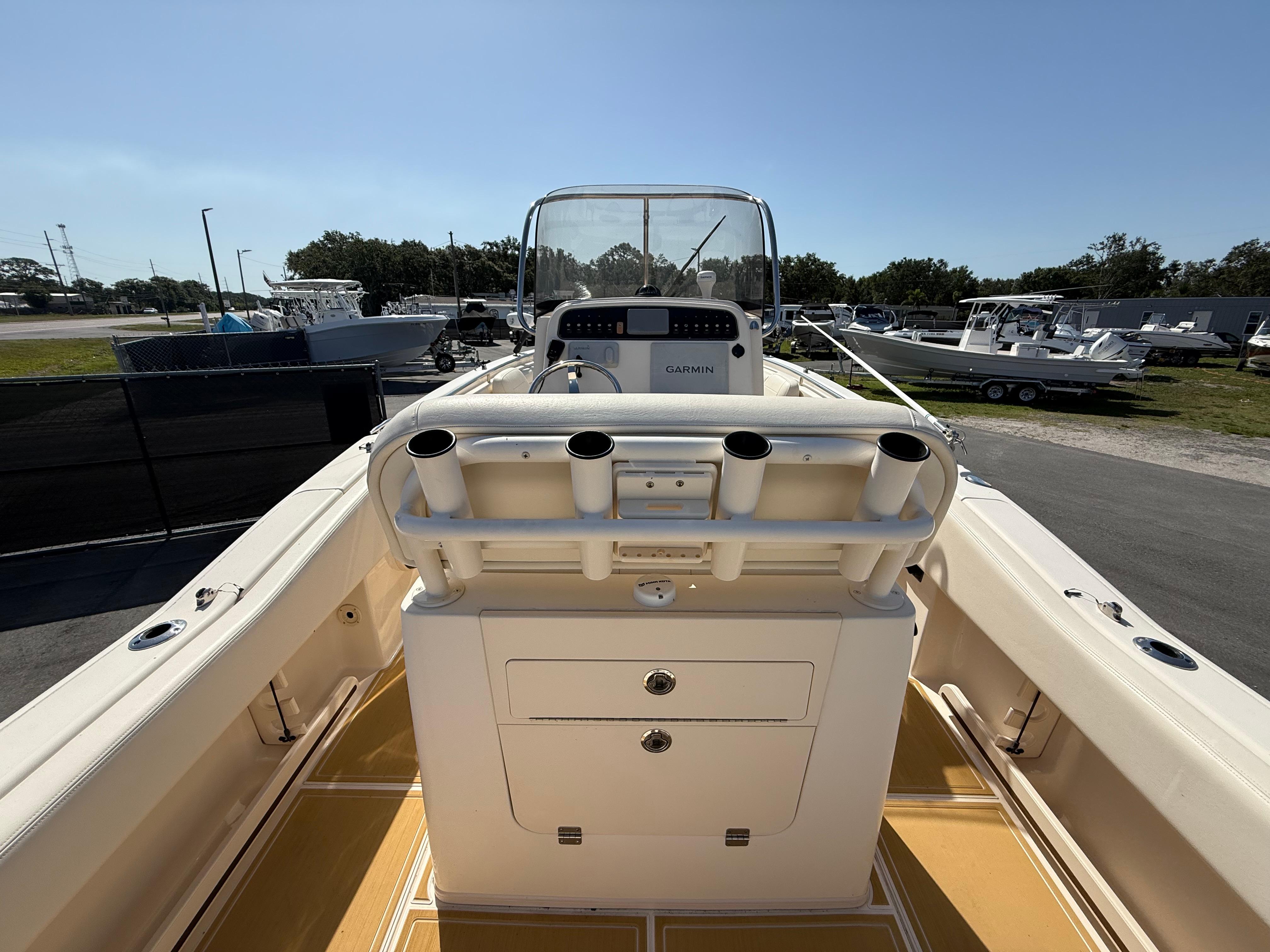 2020-grady-white-fisherman-257-power-9770253-20250515081932822-1_XLARGE