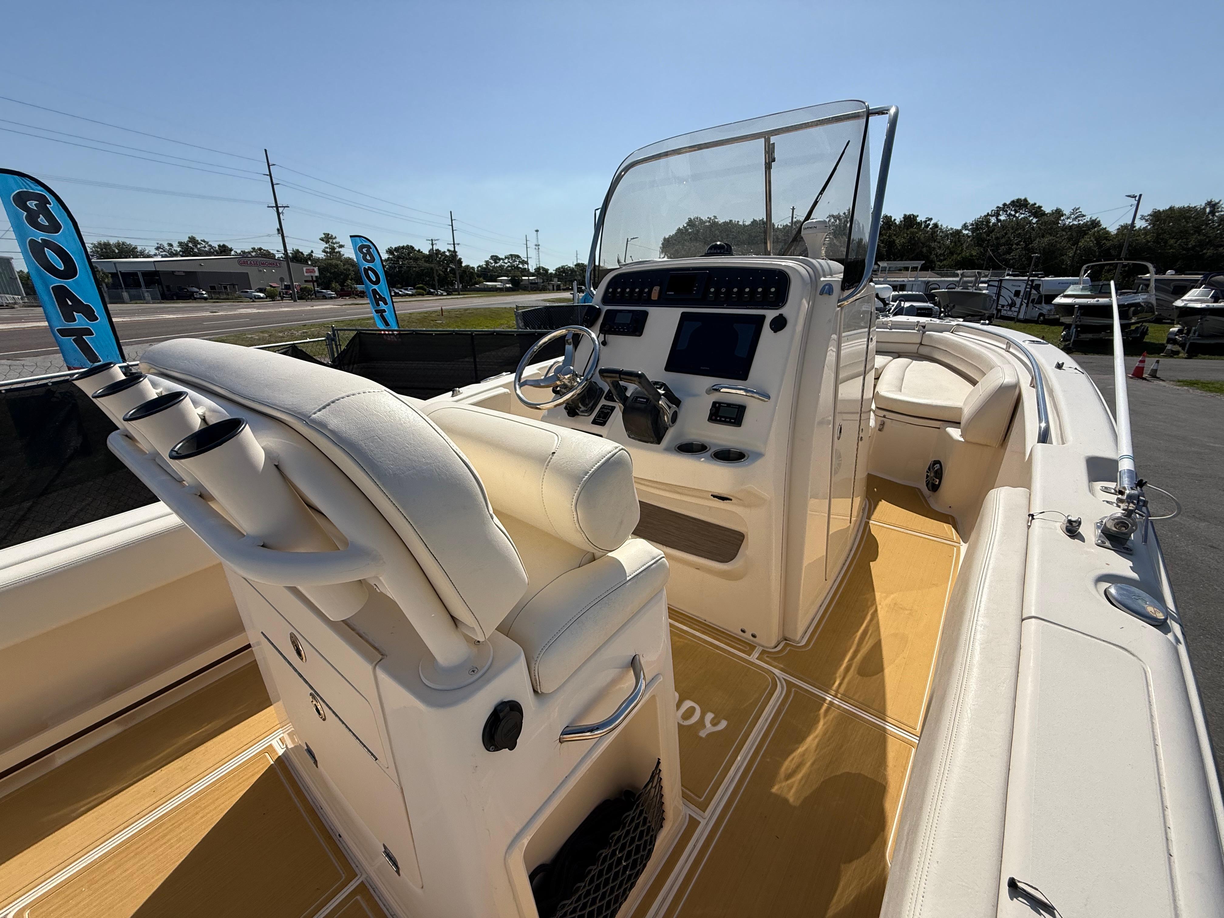 2020-grady-white-fisherman-257-power-9770253-20250515082015074-1_XLARGE
