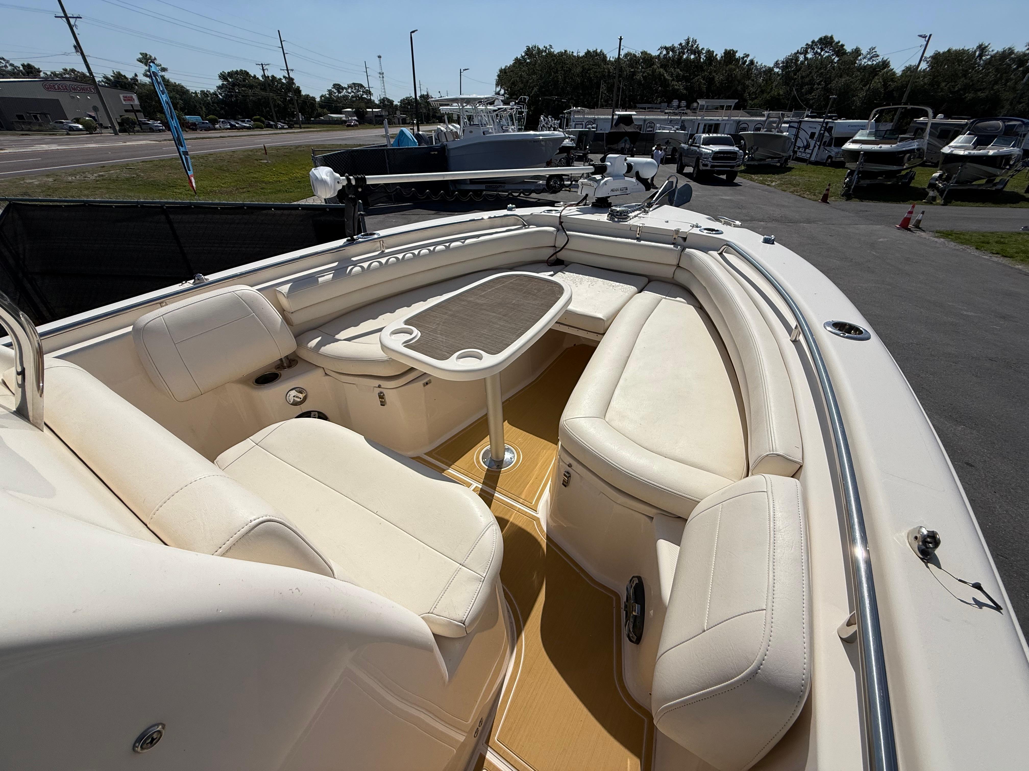 2020-grady-white-fisherman-257-power-9770253-20250515082039192-1_XLARGE