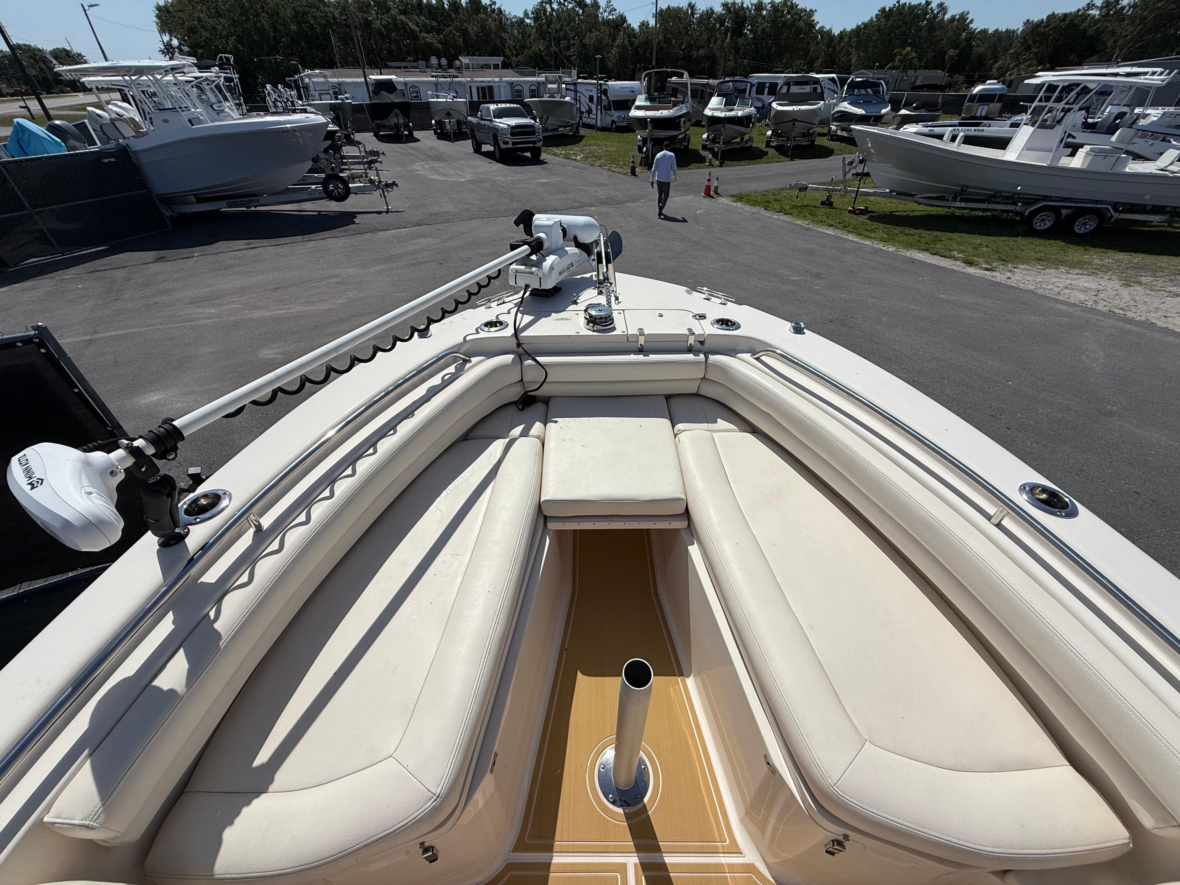 2020-grady-white-fisherman-257-power-9770253-20250515082055475-1_XLARGE