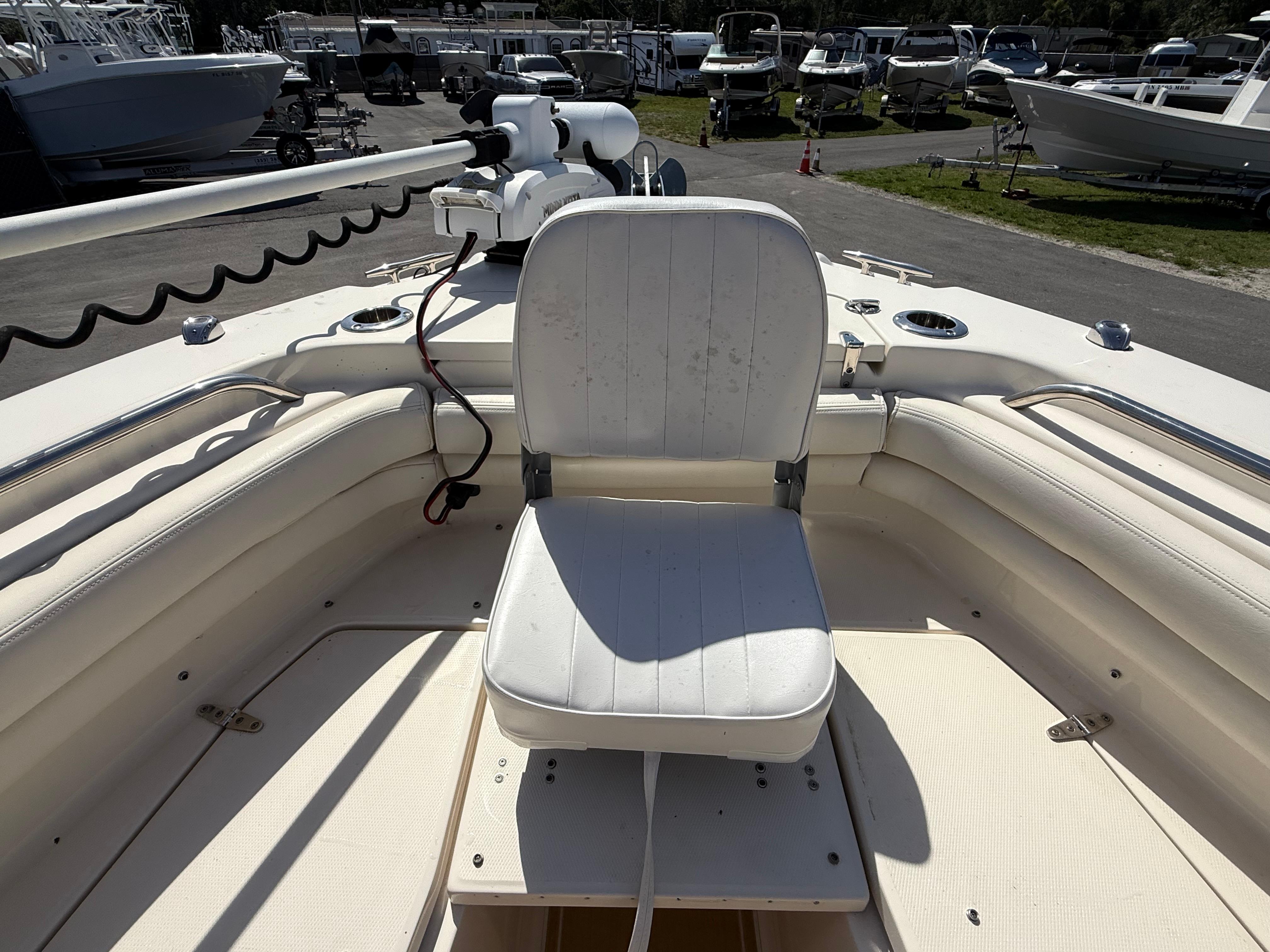 2020-grady-white-fisherman-257-power-9770253-20250515082145367-1_XLARGE
