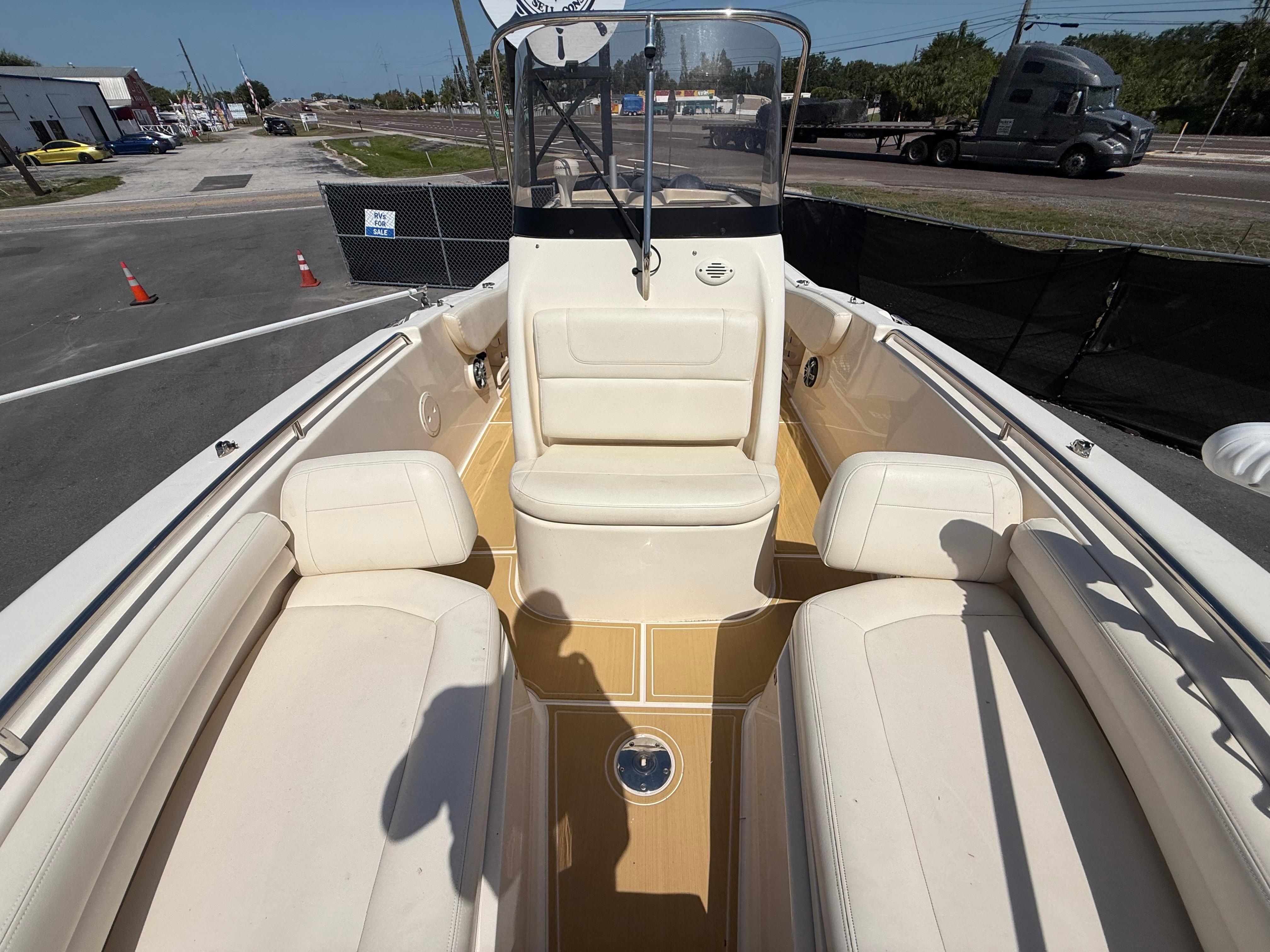 2020-grady-white-fisherman-257-power-9770253-20250515082202538-1_XLARGE