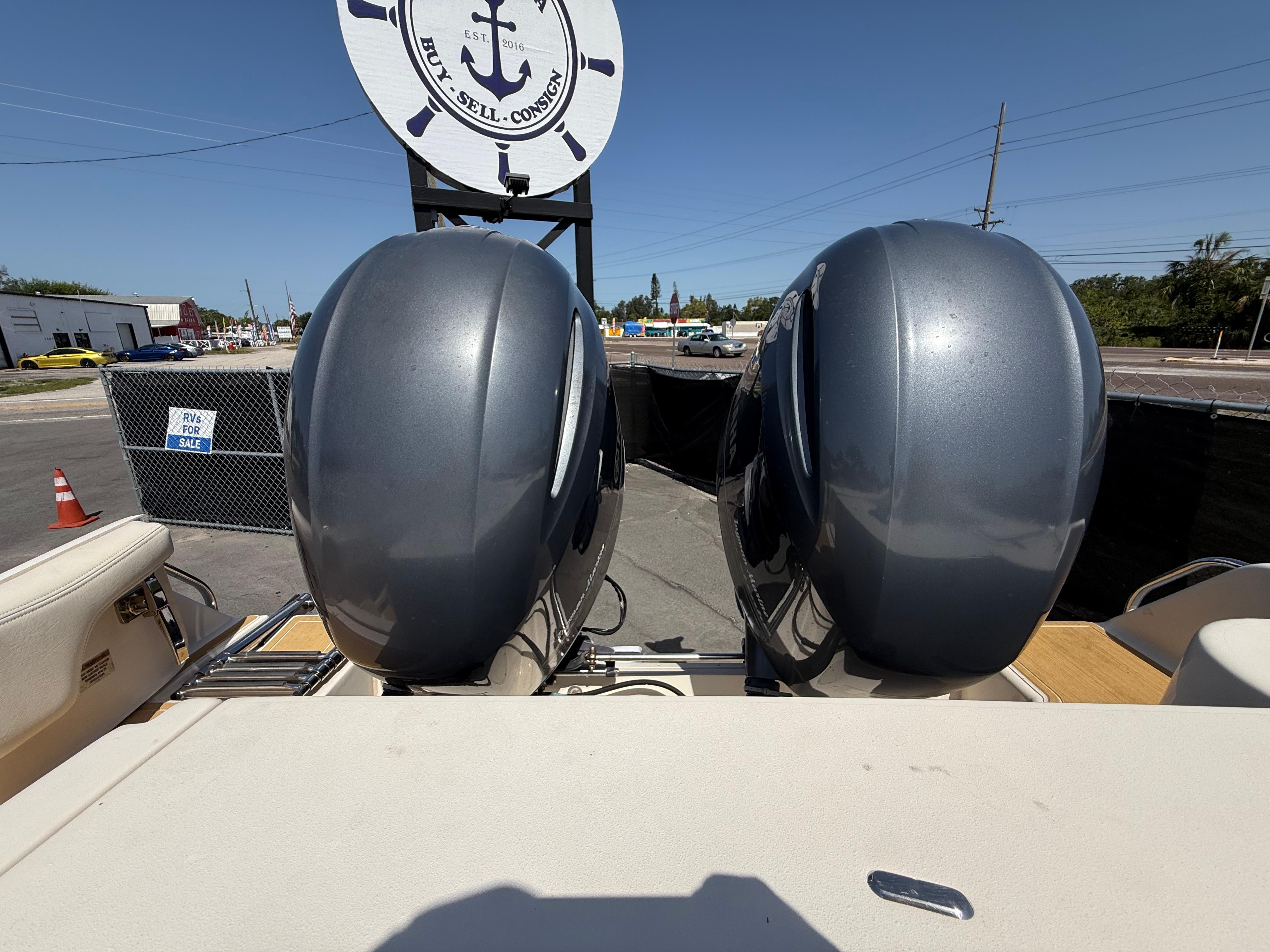 2020-grady-white-fisherman-257-power-9770253-20250515082256417-1_XLARGE