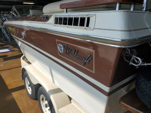 1983 Webbcraft boat for sale, model of the boat is 21V Commander Day Cuddy & Image # 4 of 19