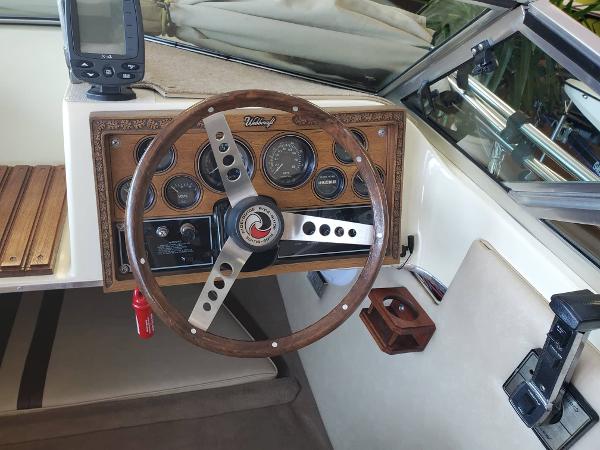 1983 Webbcraft boat for sale, model of the boat is 21V Commander Day Cuddy & Image # 7 of 19