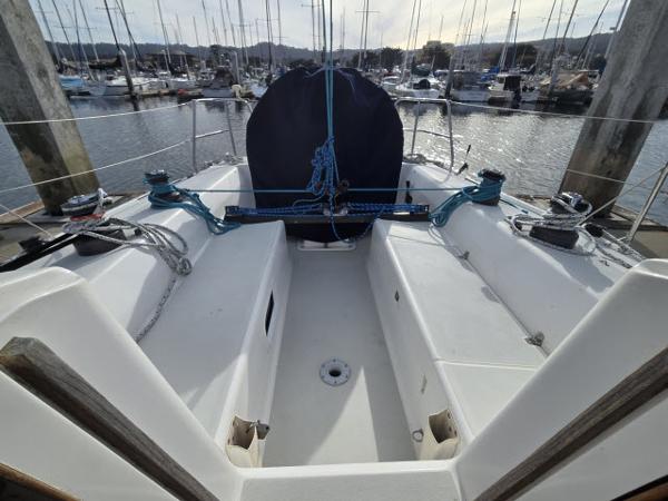 40' J Boats, Listing Number 100913999, - Photo No. 17