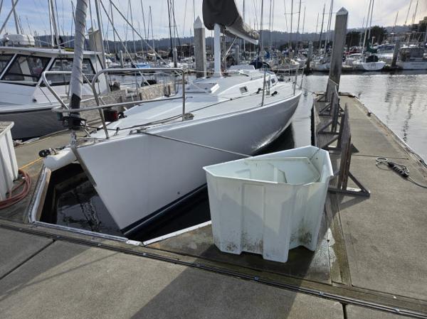 40' J Boats, Listing Number 100913999, - Photo No. 33