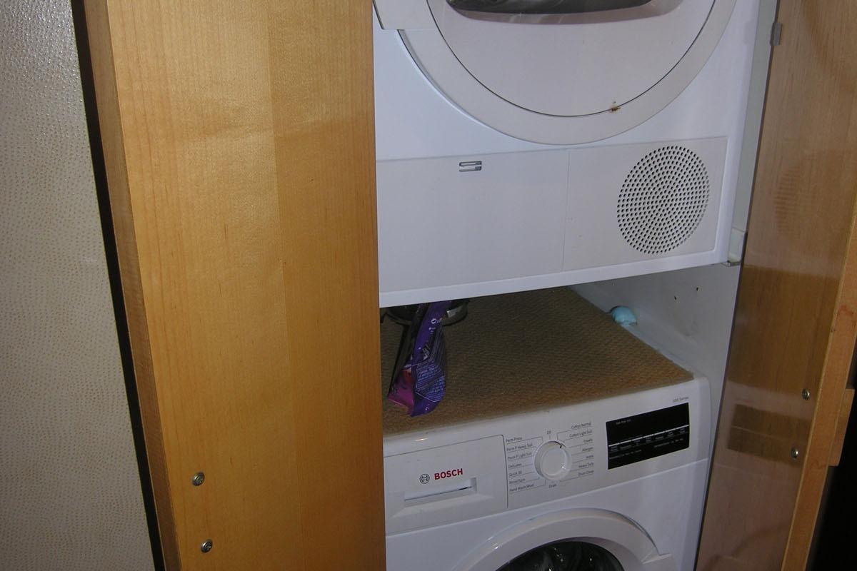 Washer / Dryer