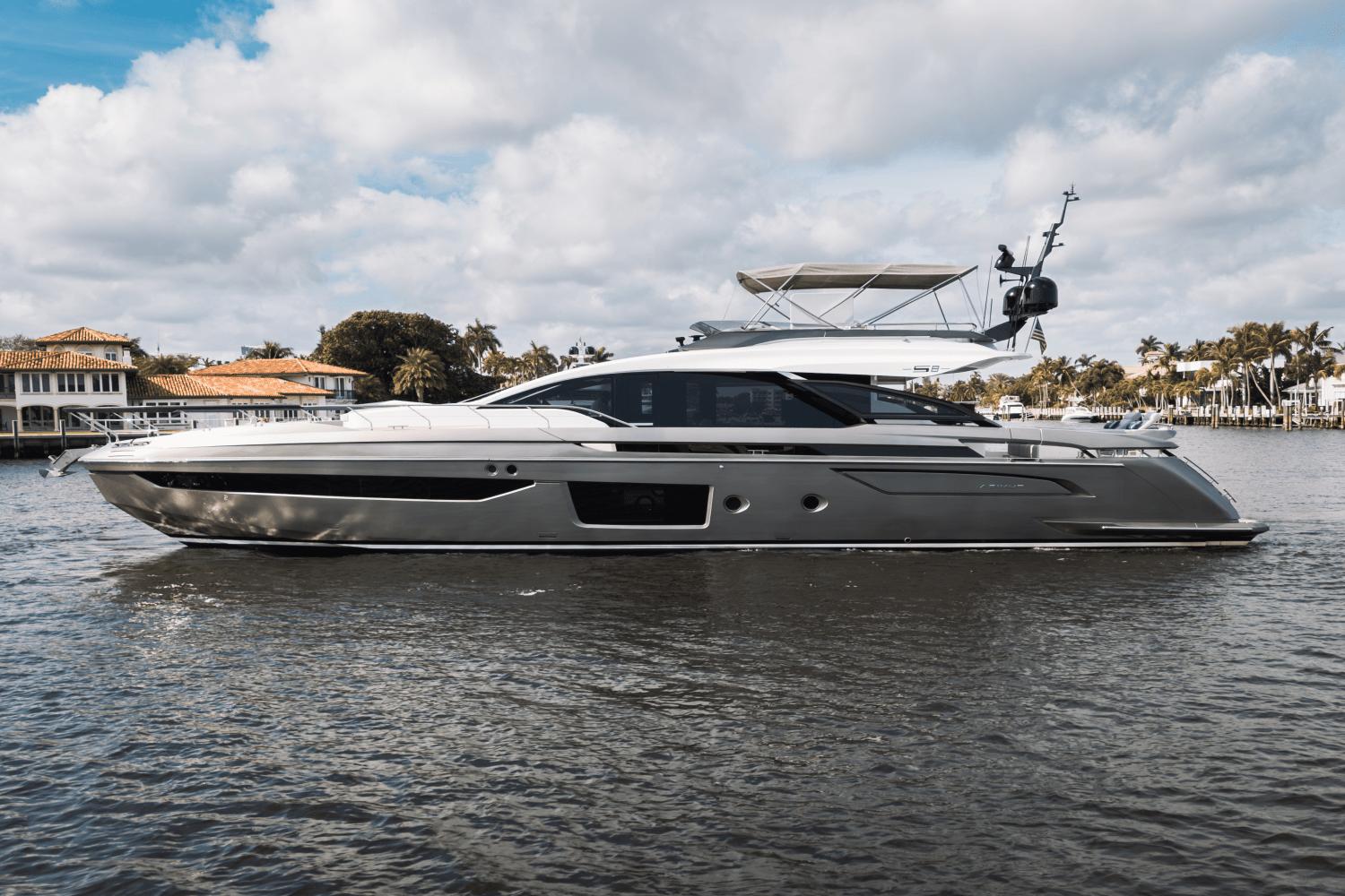 2023 AZIMUT S8