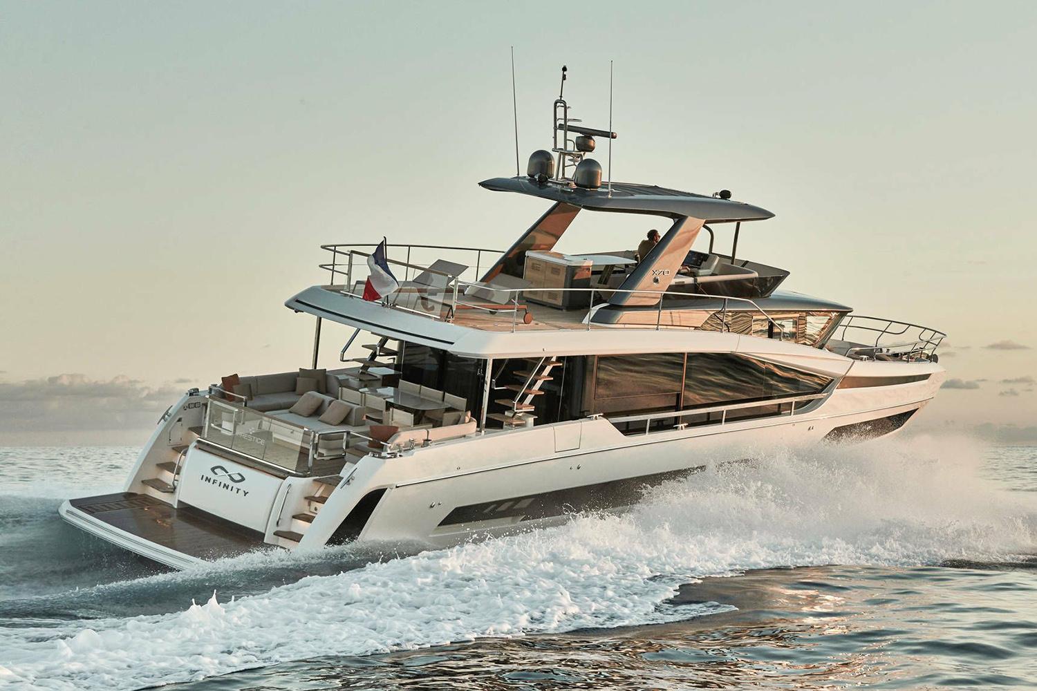 Il Disfrute Yacht Photos Pics Prestige X70 - FOR SALE