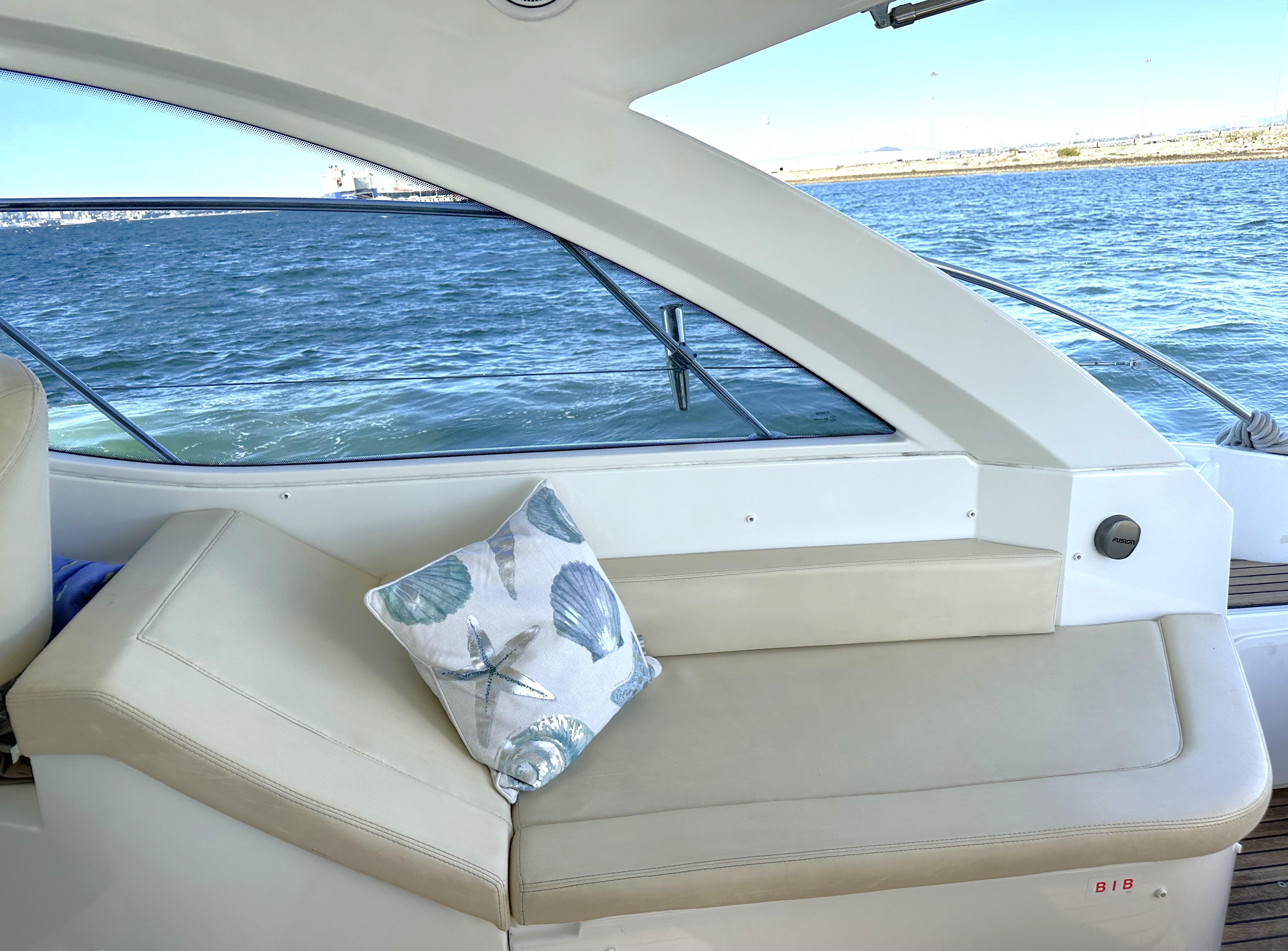 38′ Beneteau 2016 Yacht for Sale