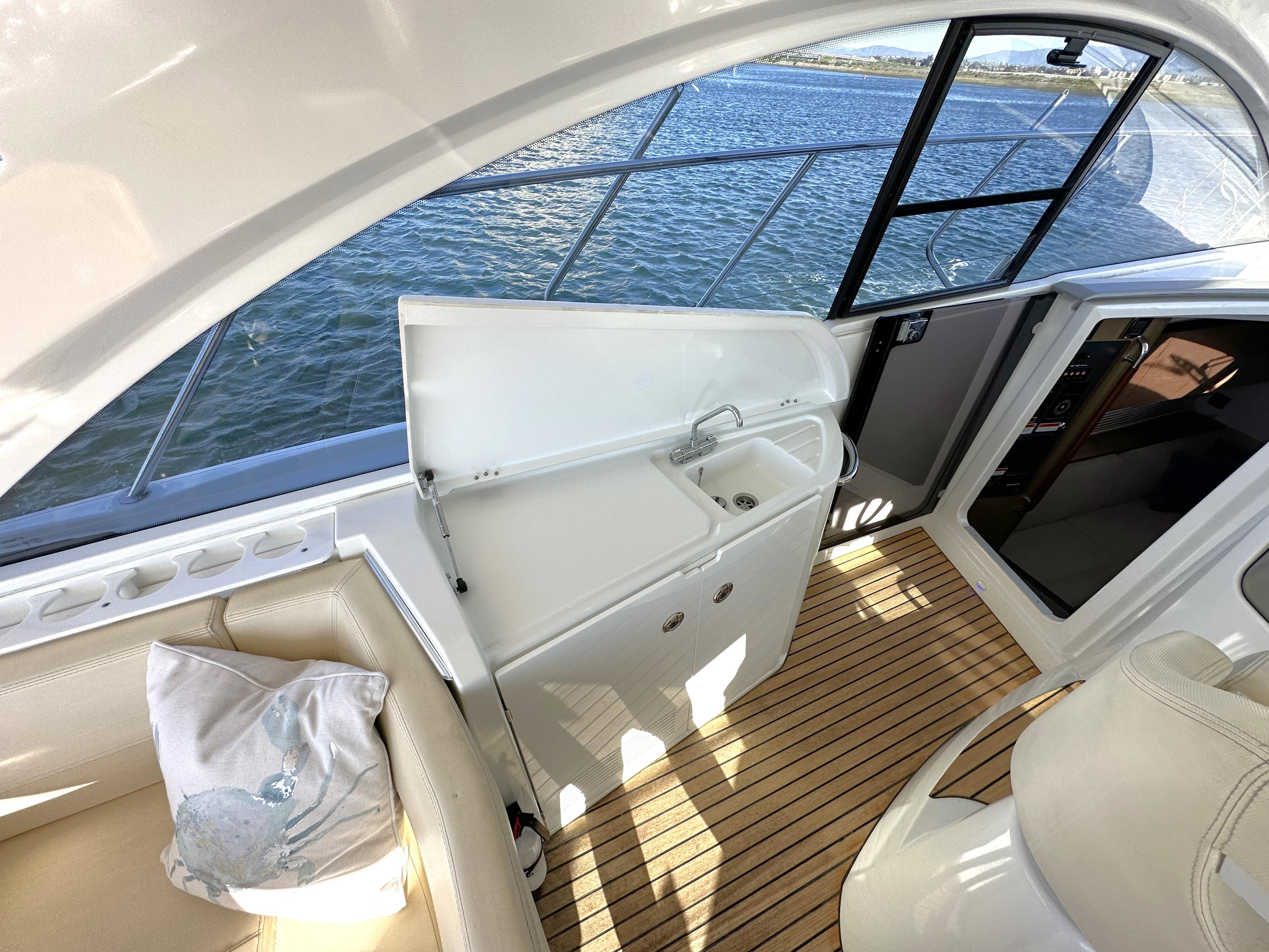 38′ Beneteau 2016 Yacht for Sale