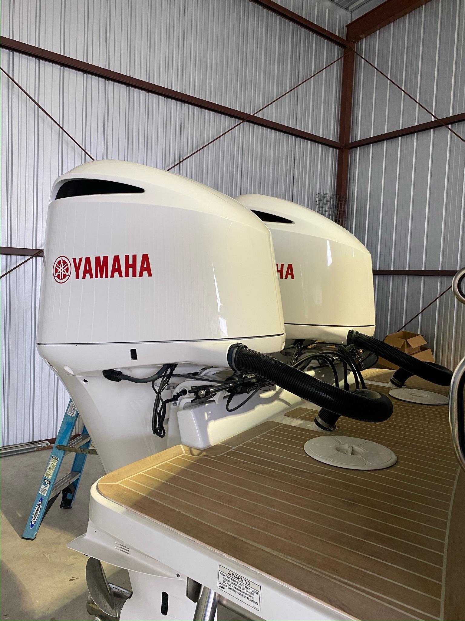 Yacht for Sale 31 Regulator Yachts Hampton, VA Denison Yacht Sales