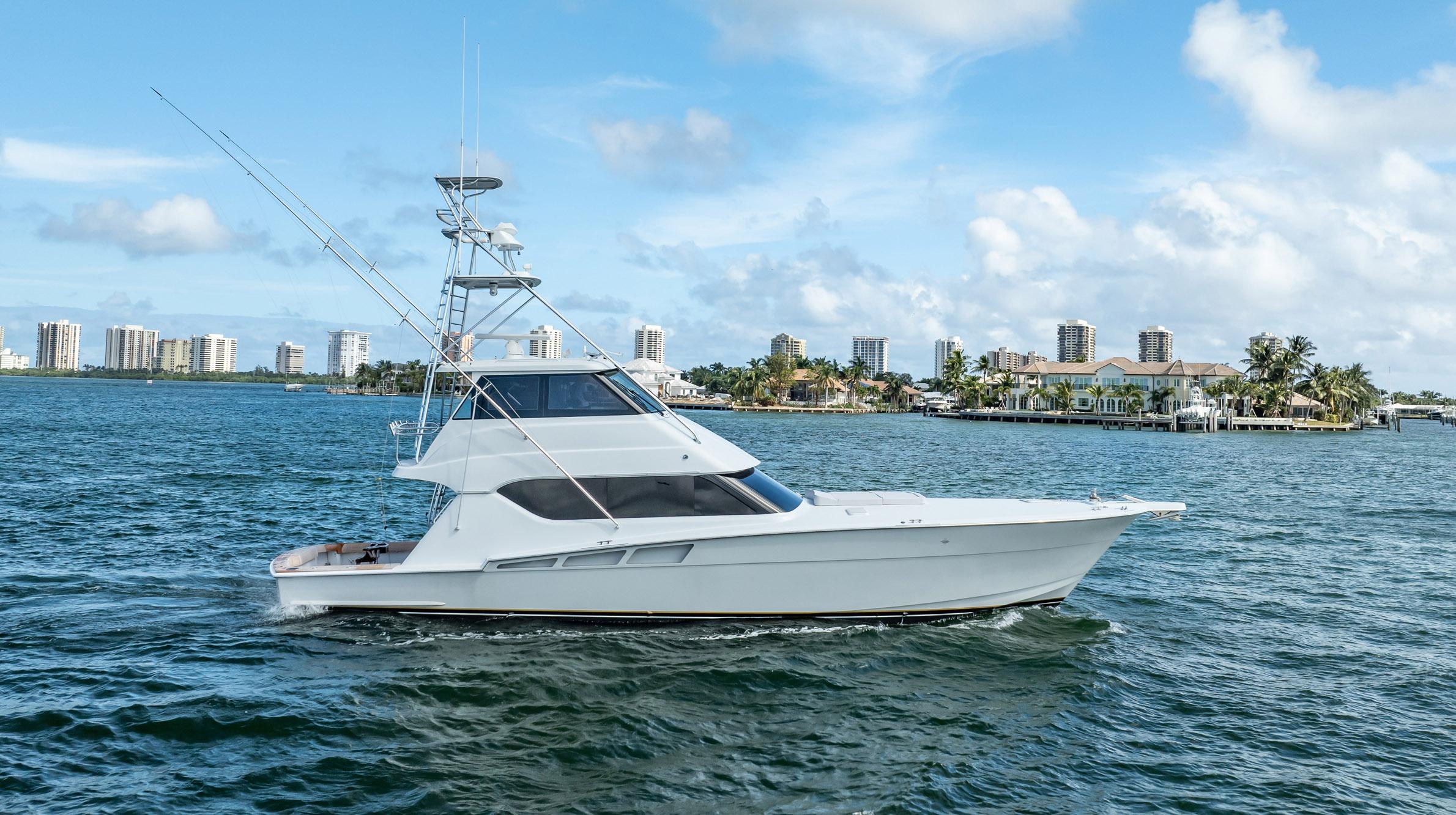 2006 HATTERAS 60 CONVERTIBLE