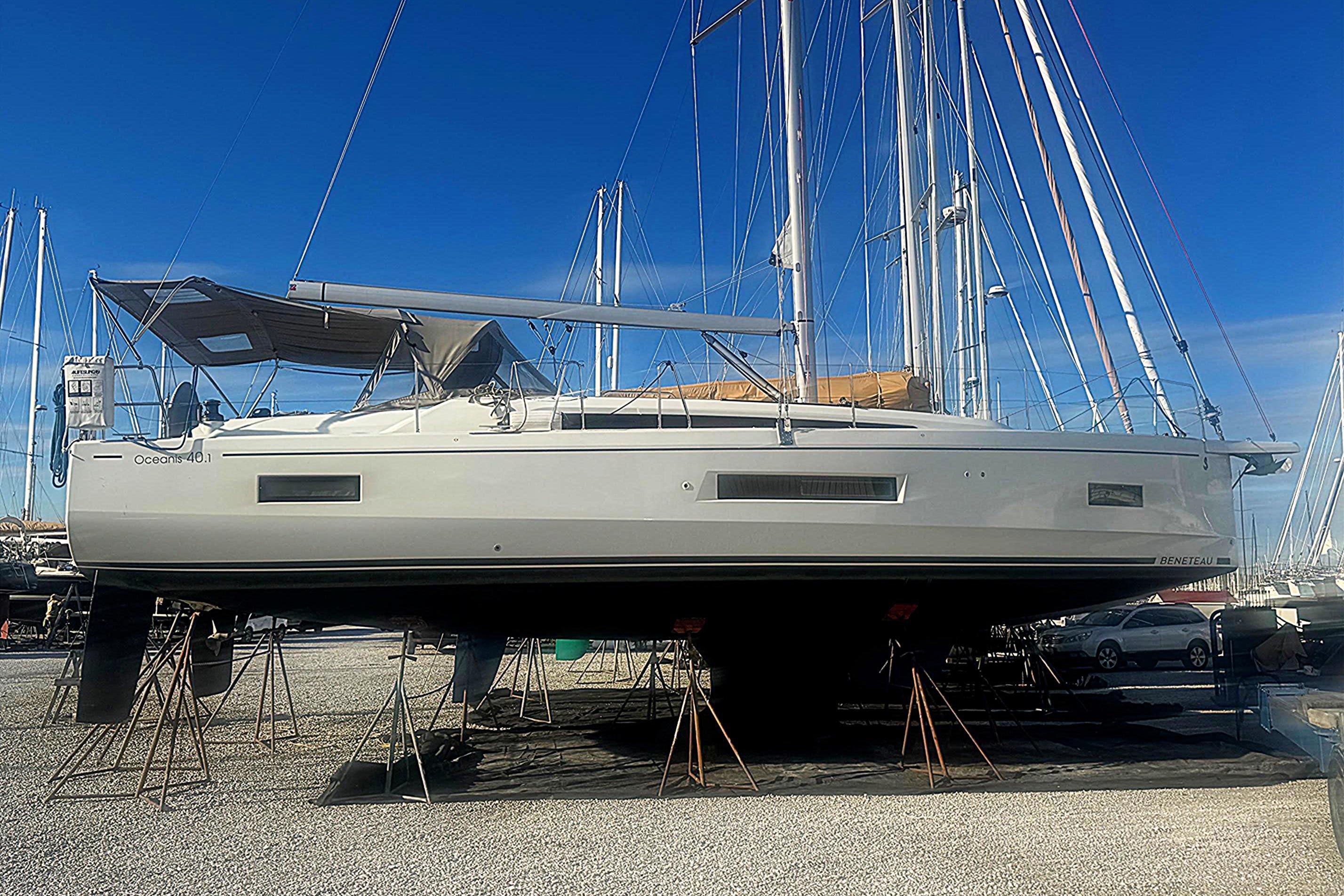 40' Beneteau 2022