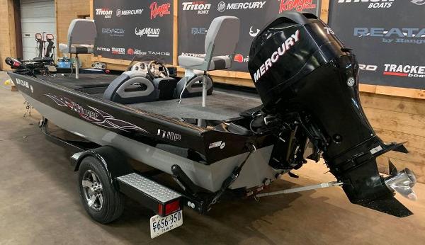 2011 Lowe boat for sale, model of the boat is 17 HP Stinger & Image # 2 of 17