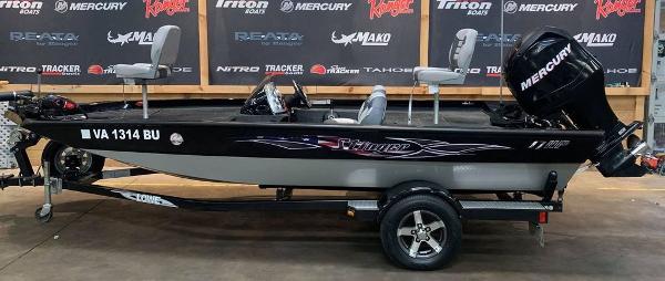 2011 Lowe boat for sale, model of the boat is 17 HP Stinger & Image # 1 of 17