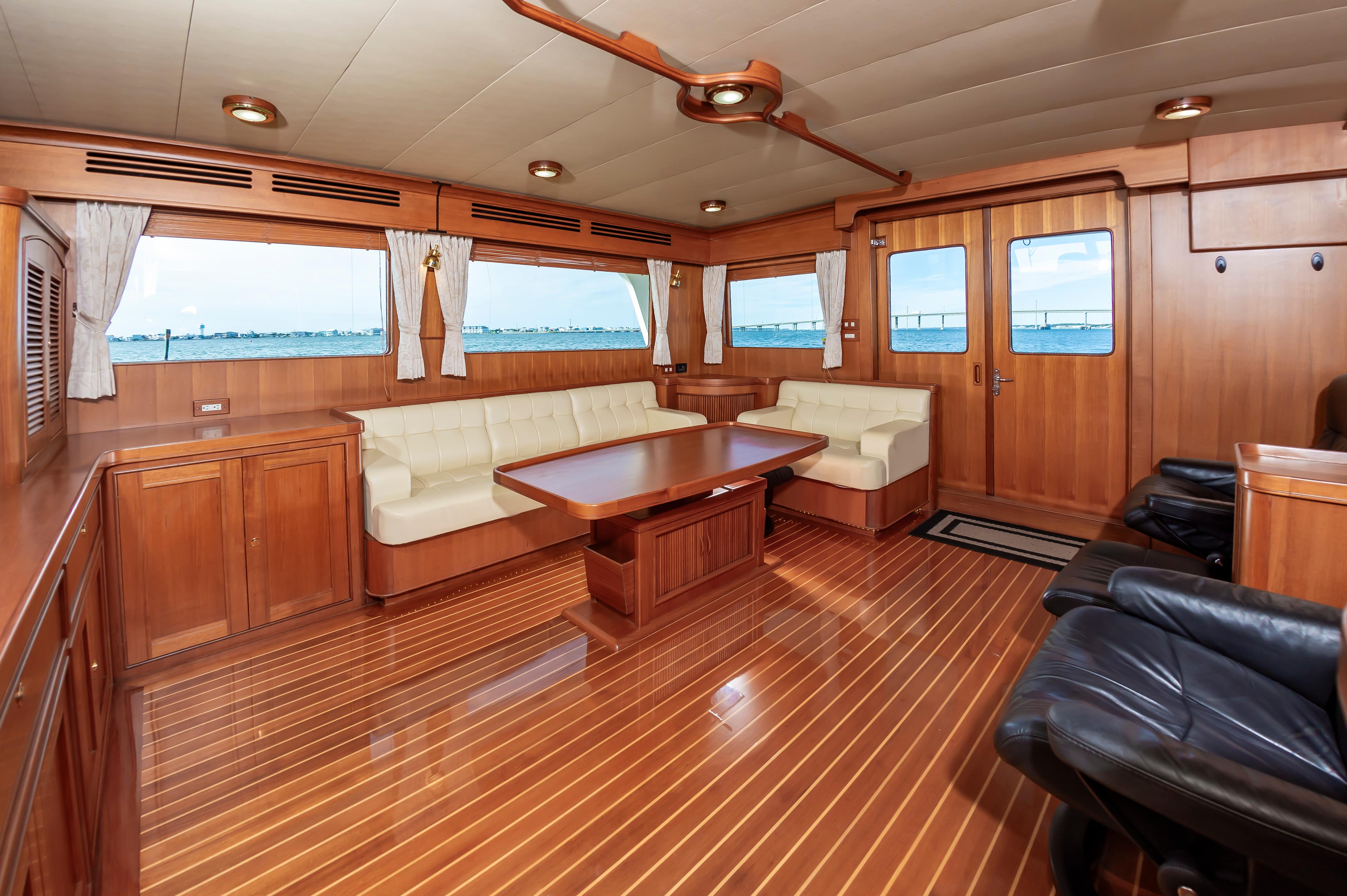 Southern Style Yacht Photos Pics 