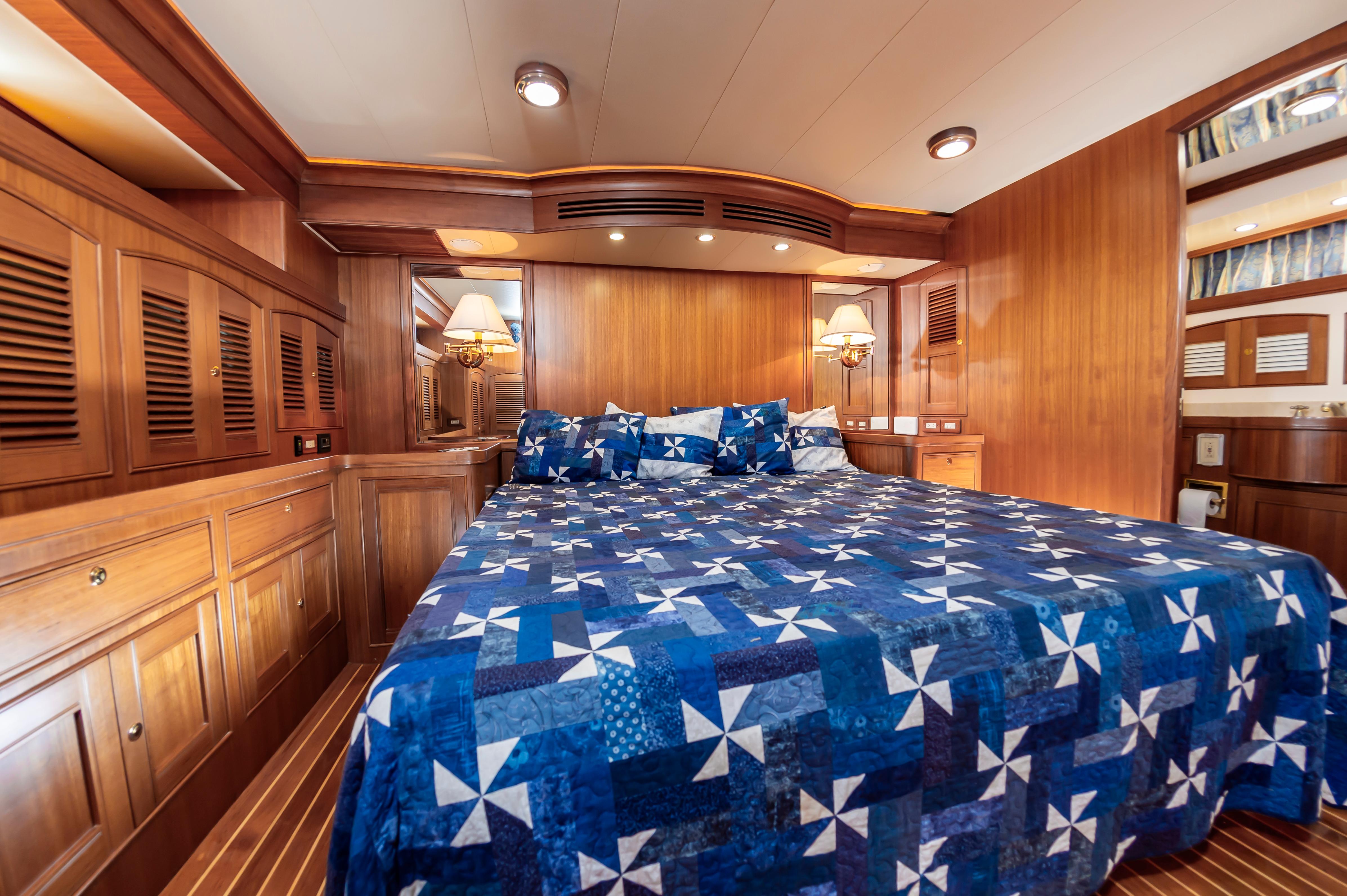 Southern Style Yacht Photos Pics 