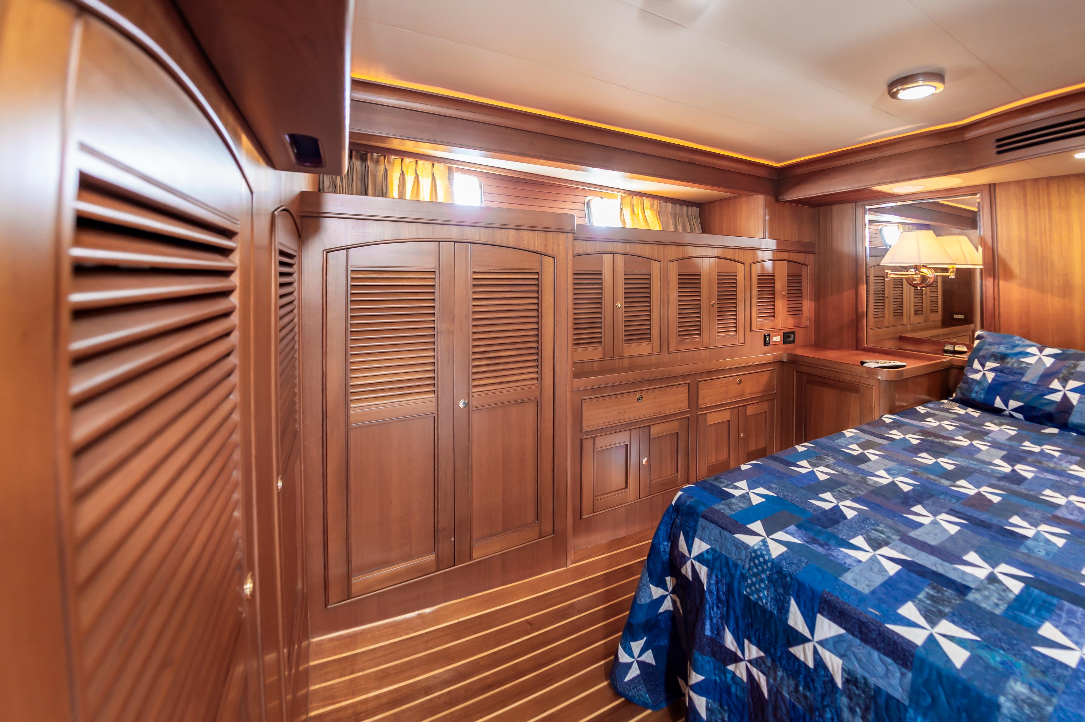 Southern Style Yacht Photos Pics 