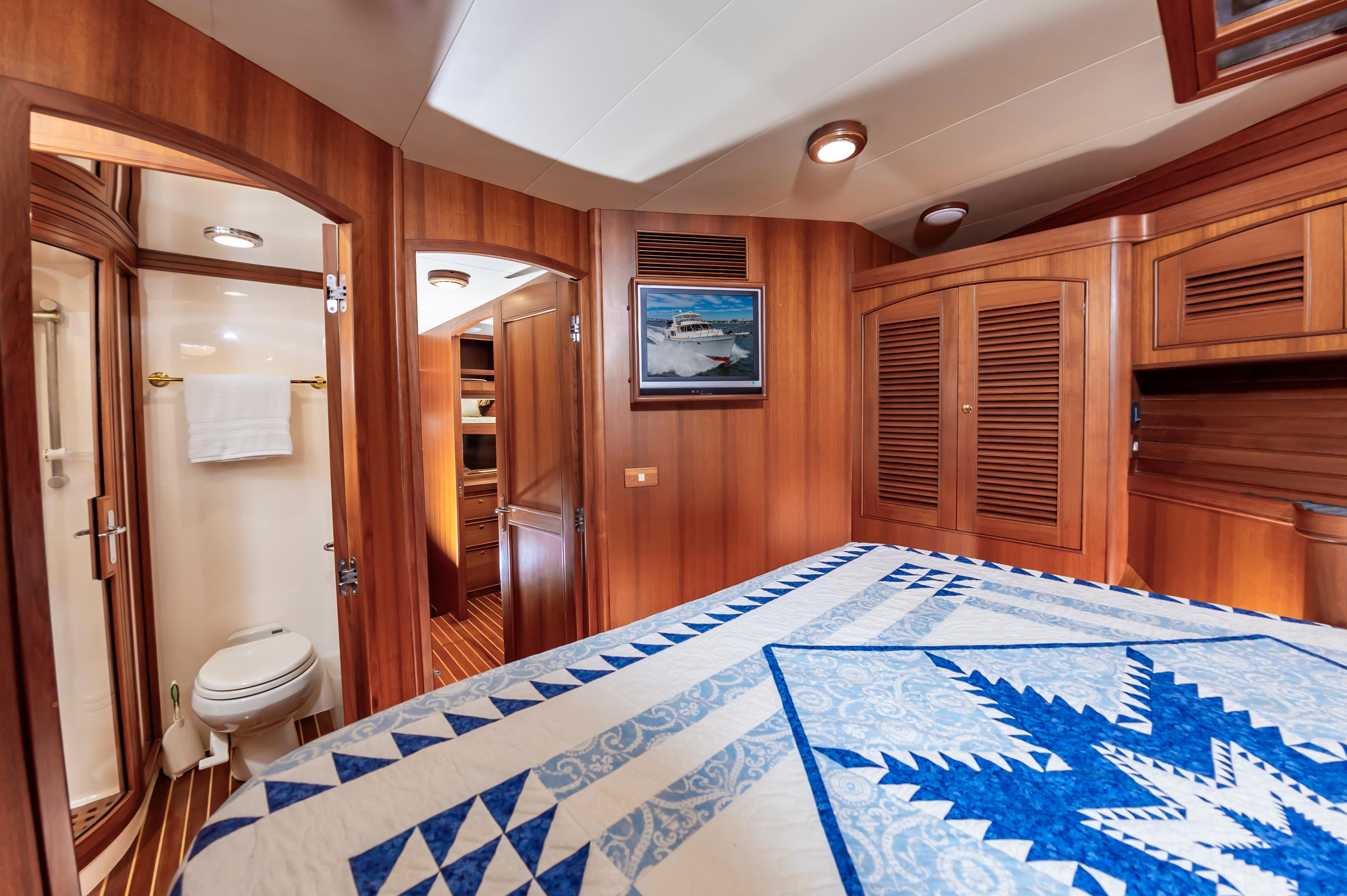 Southern Style Yacht Photos Pics 