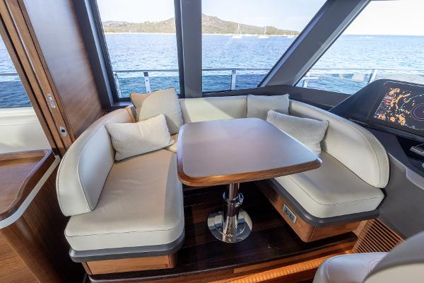 Princess Motor Yacht Sales - Used Princess X95 