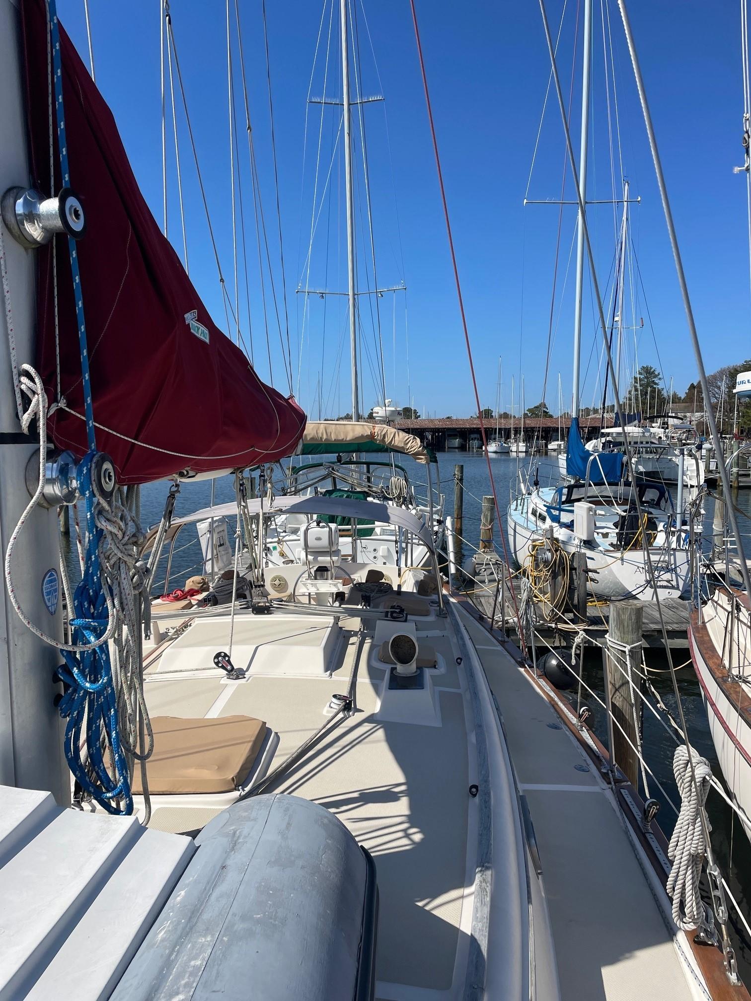 Newport RI Yacht Brokerage