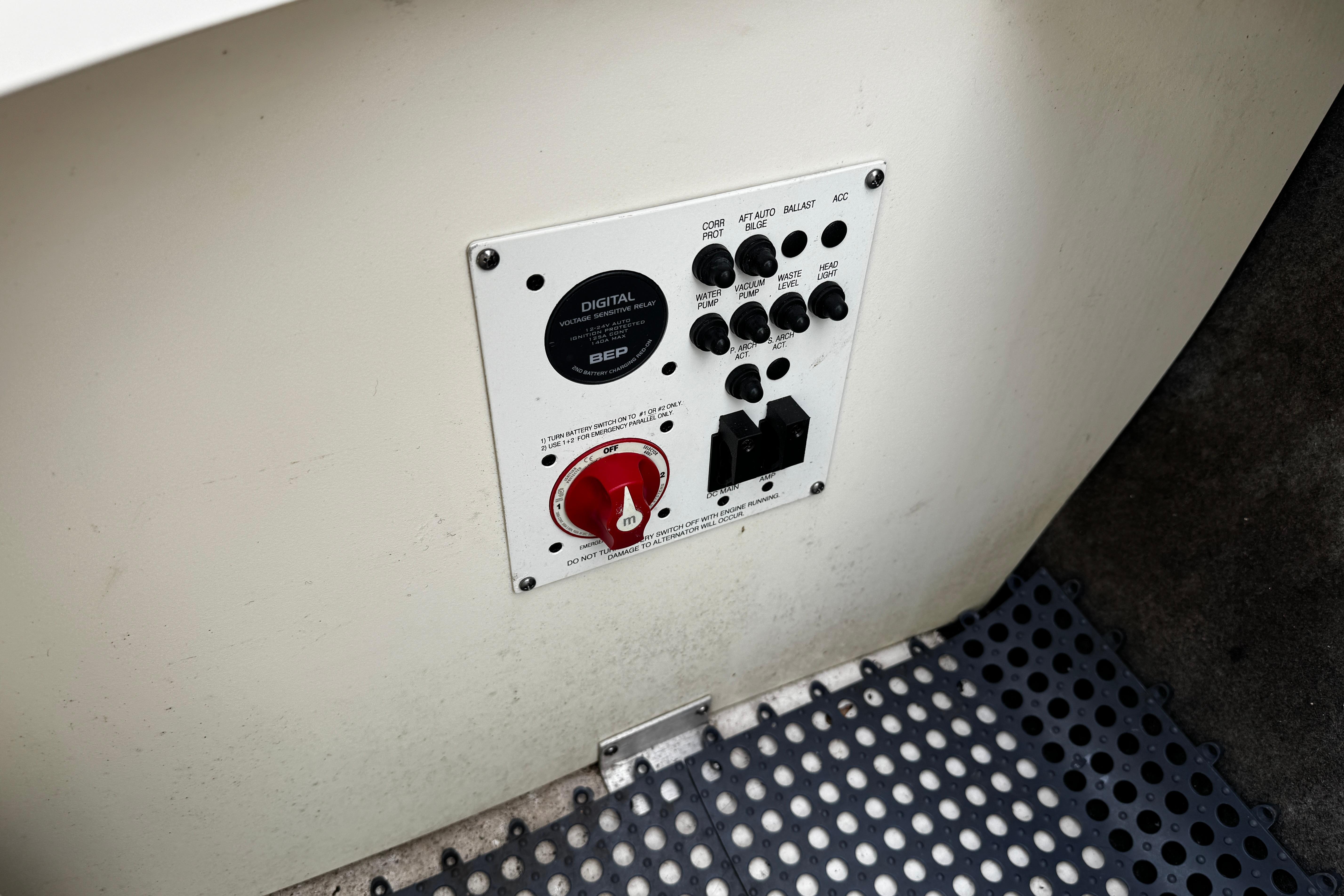 2019-chaparral-246-ssi-power-10010298-20251111130604784-3