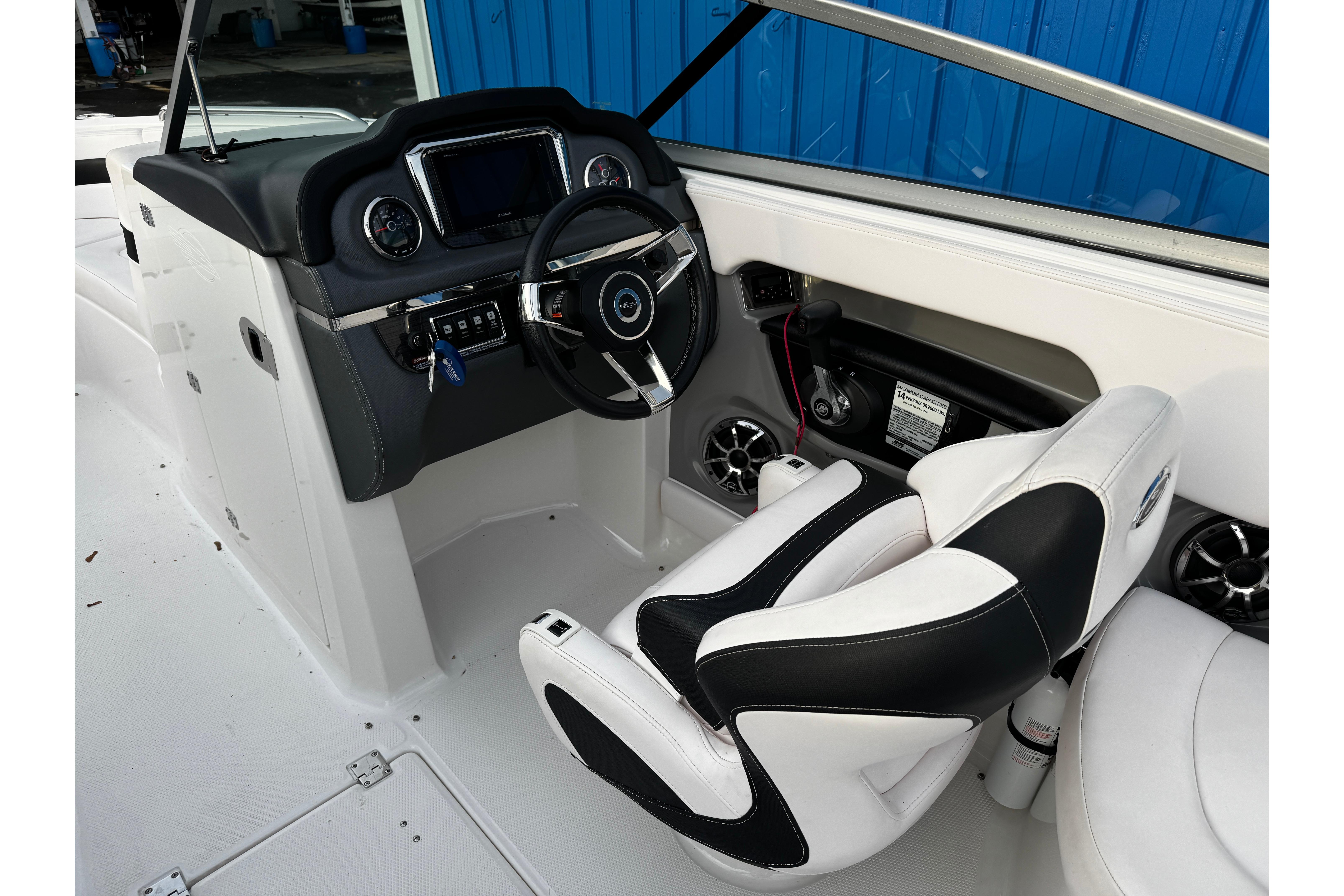 2019-chaparral-246-ssi-power-10010298-20251111130714200-3