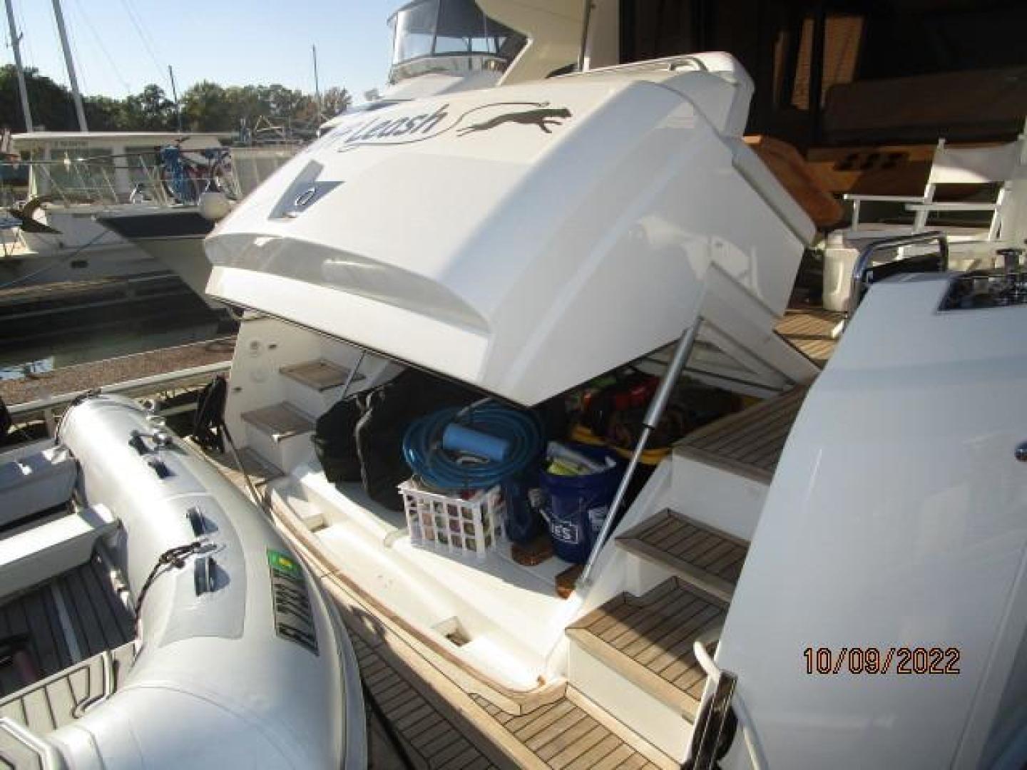 Off Leash Yacht for Sale 45 Greenline Yachts Carrabelle, FL Denison